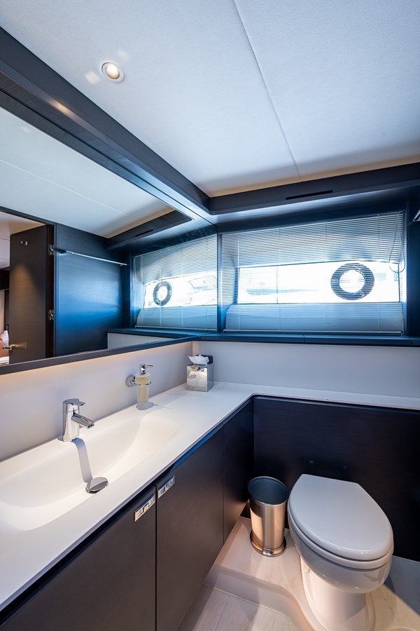 2022 Princess Yachts X95 – photo 154