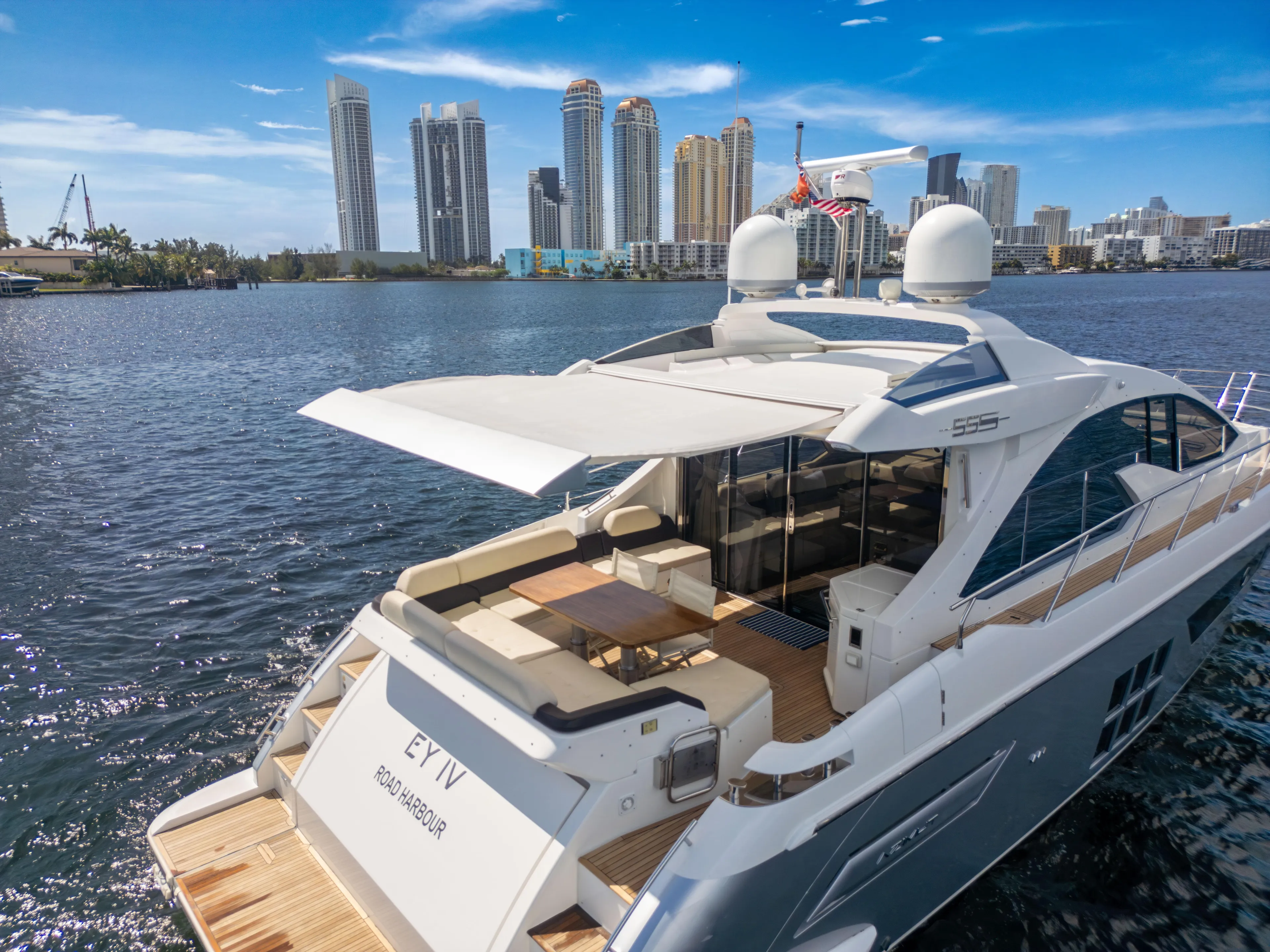 2016 Azimut 55S – photo 7