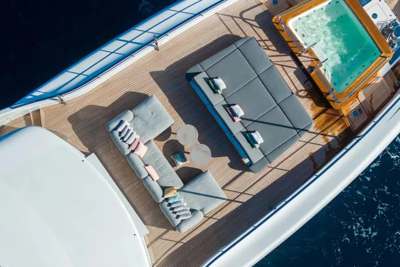 2022 Benetti Diamond 44M – photo 6
