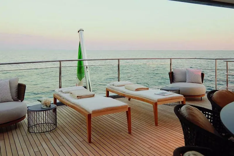 2022 Benetti Diamond 44M – photo 16