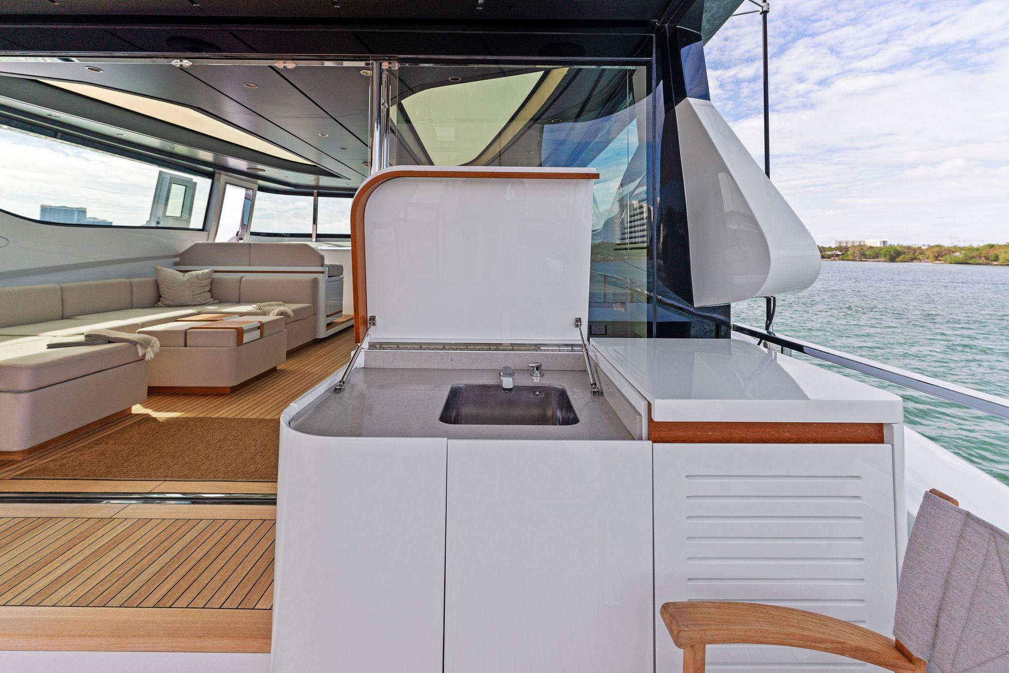 2020 Mangusta 33M GS – photo 11