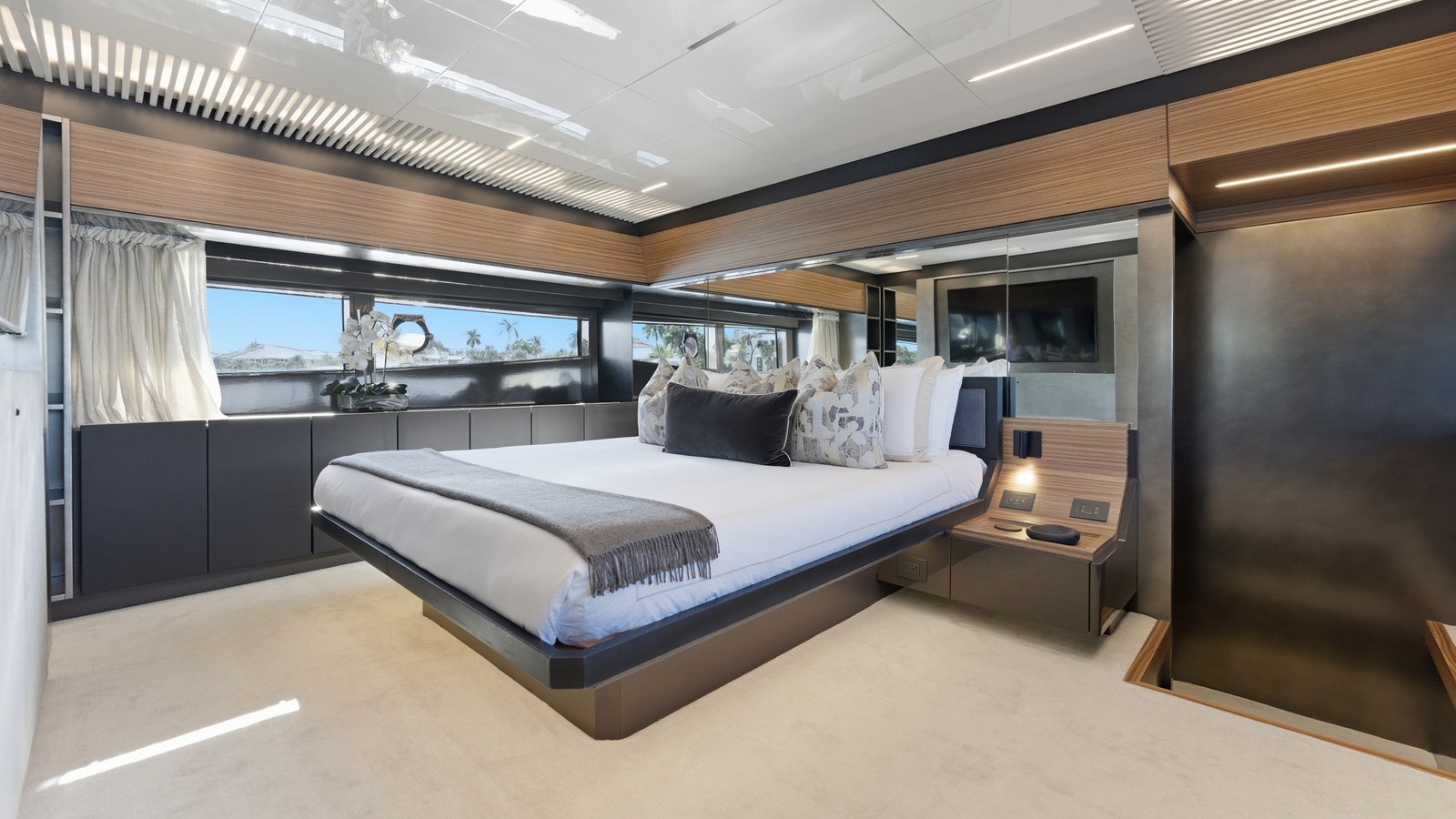 2018 Ferretti Yachts 920 – photo 44