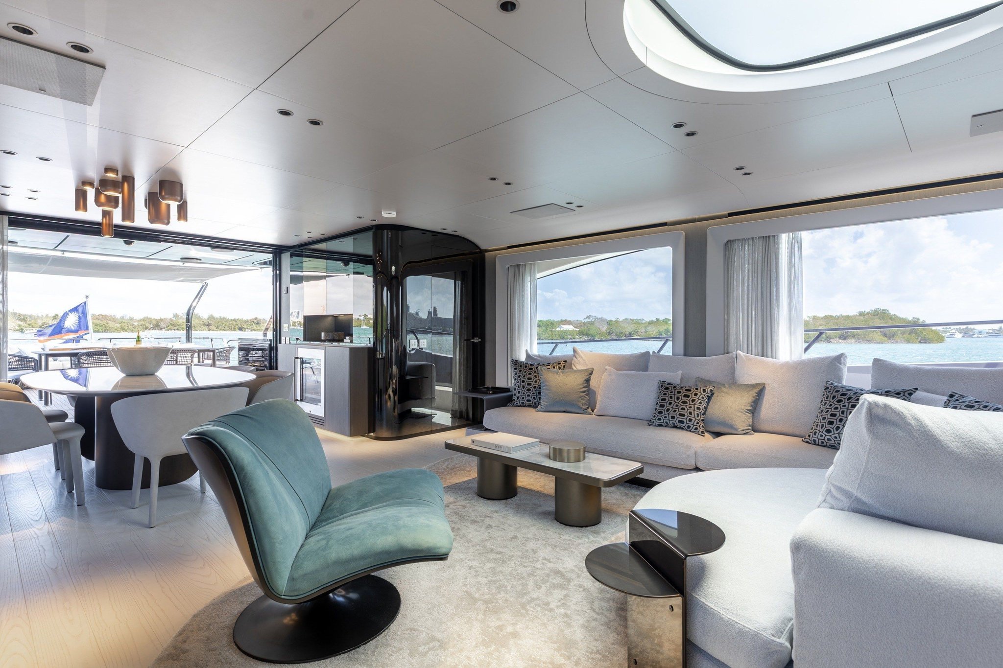 Mangusta 104 REV – photo 3