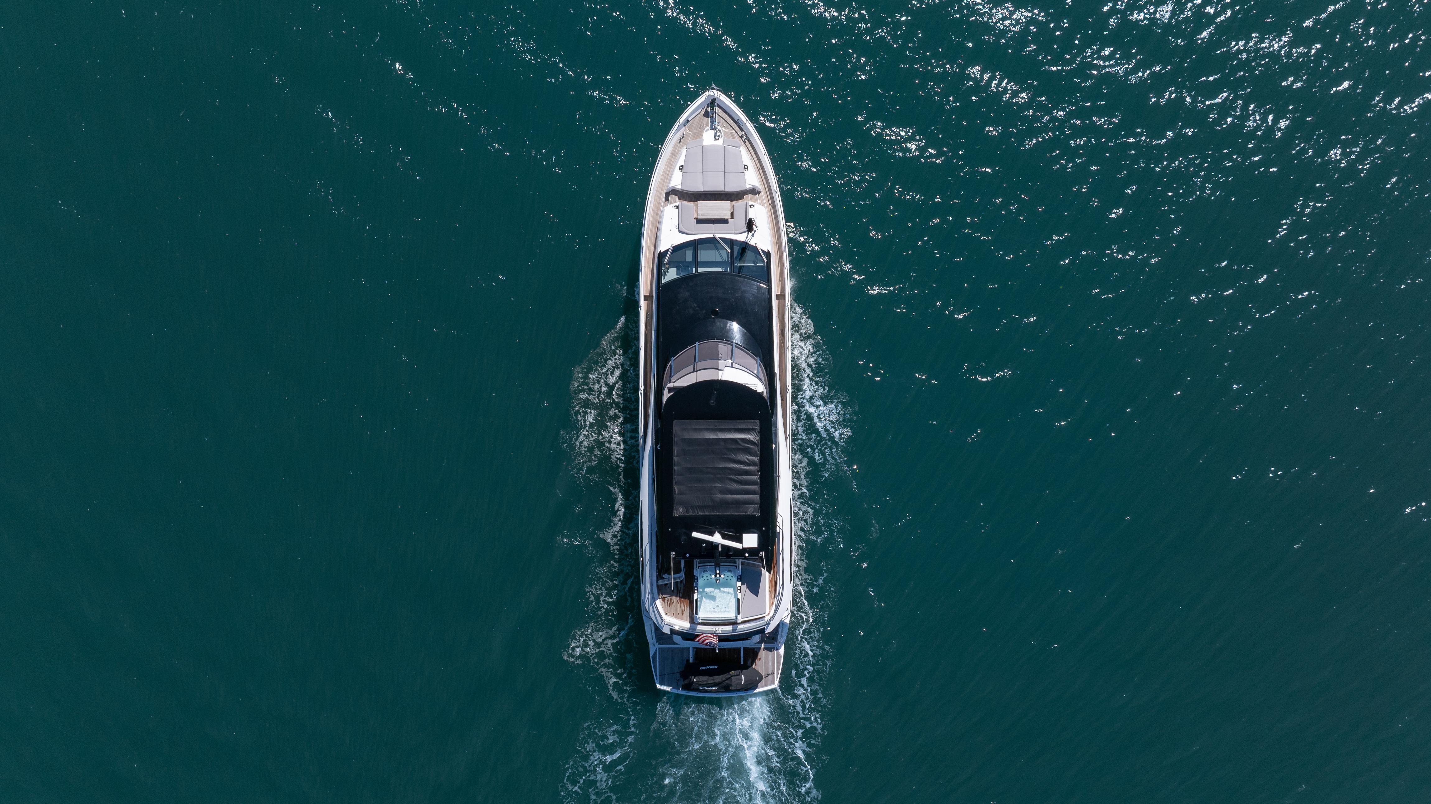 2025 Sunseeker 88 Yacht – photo 4