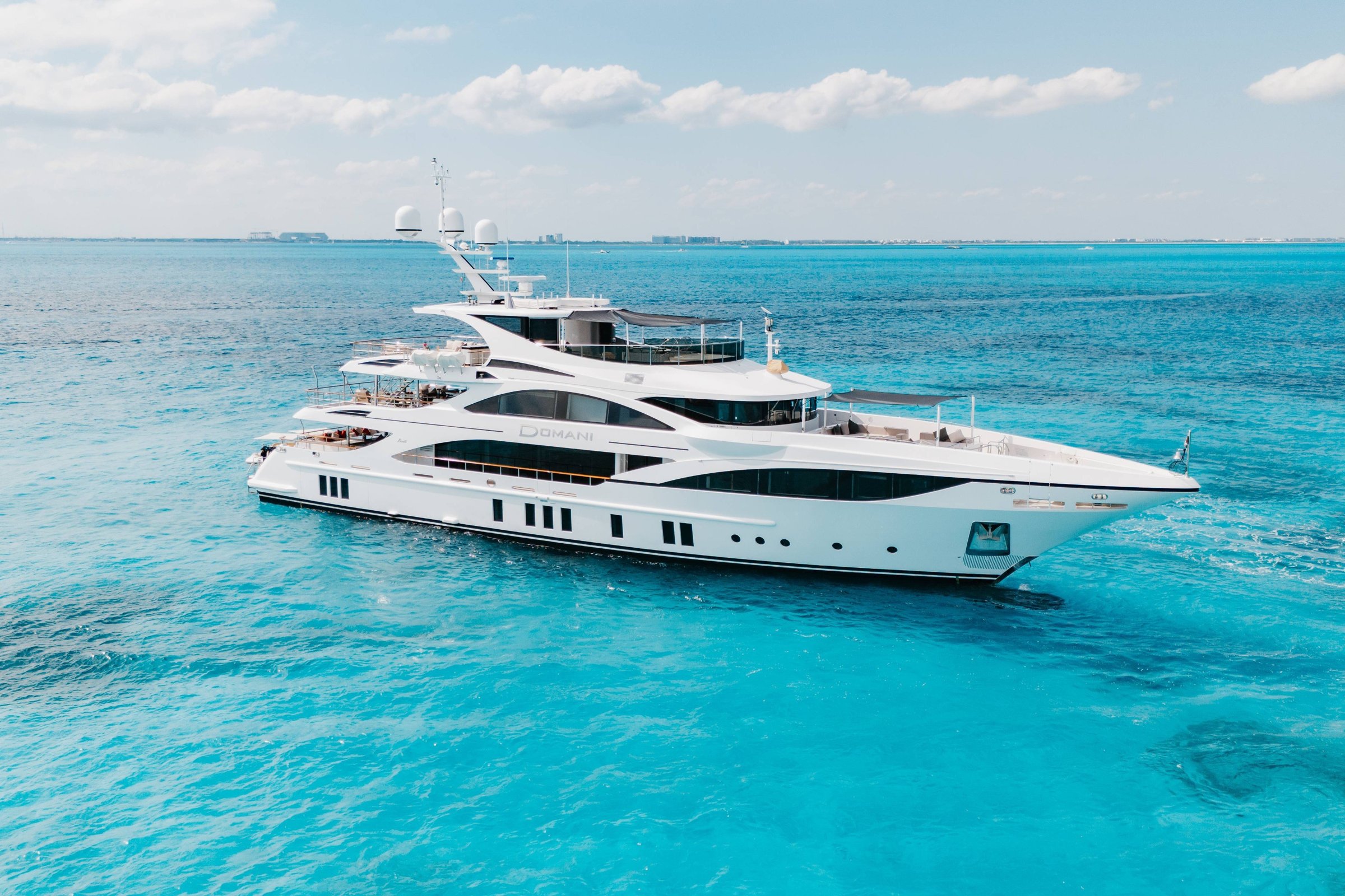 Benetti Custom Built – photo 3