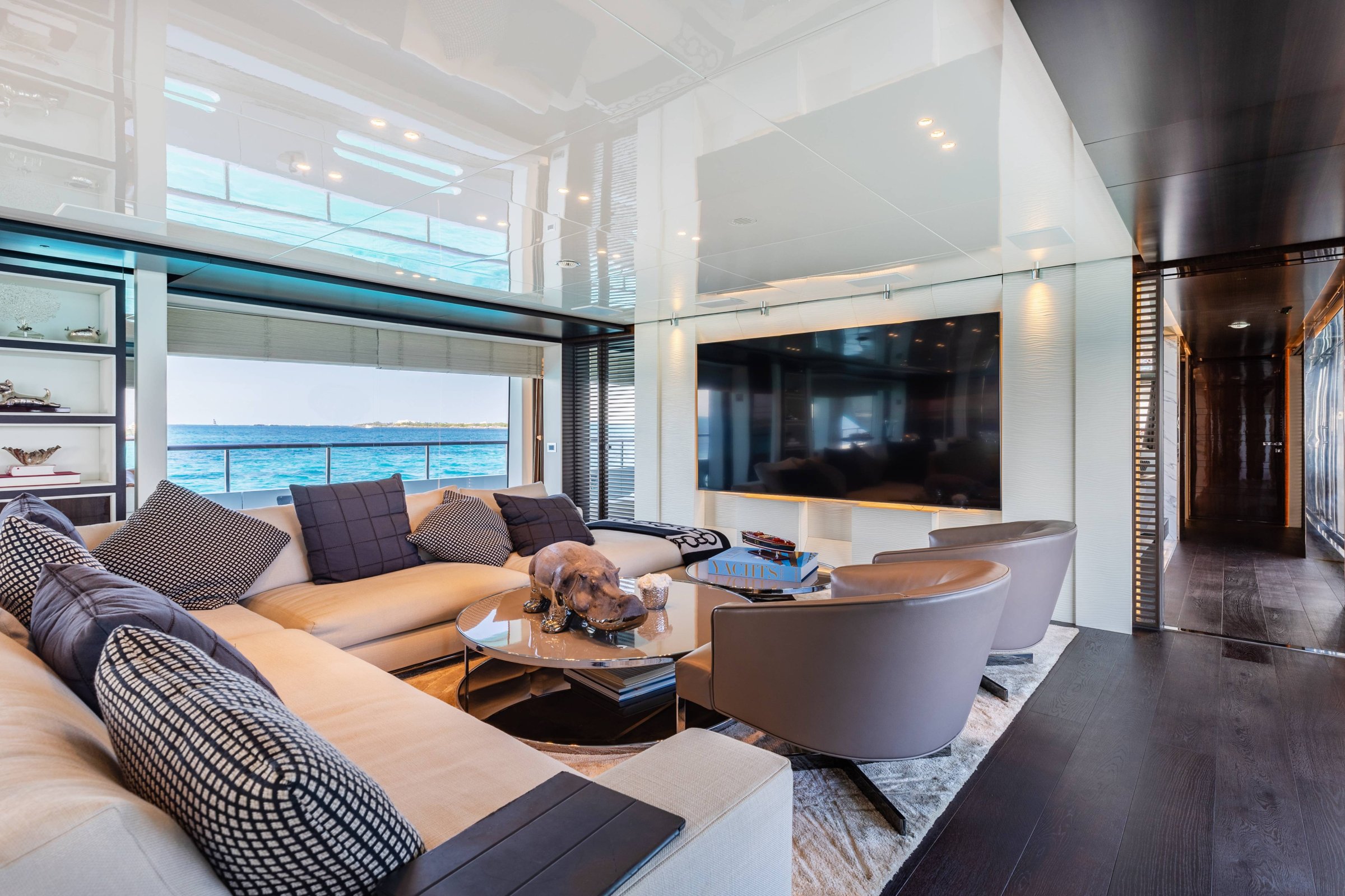 Benetti Custom Built – photo 5