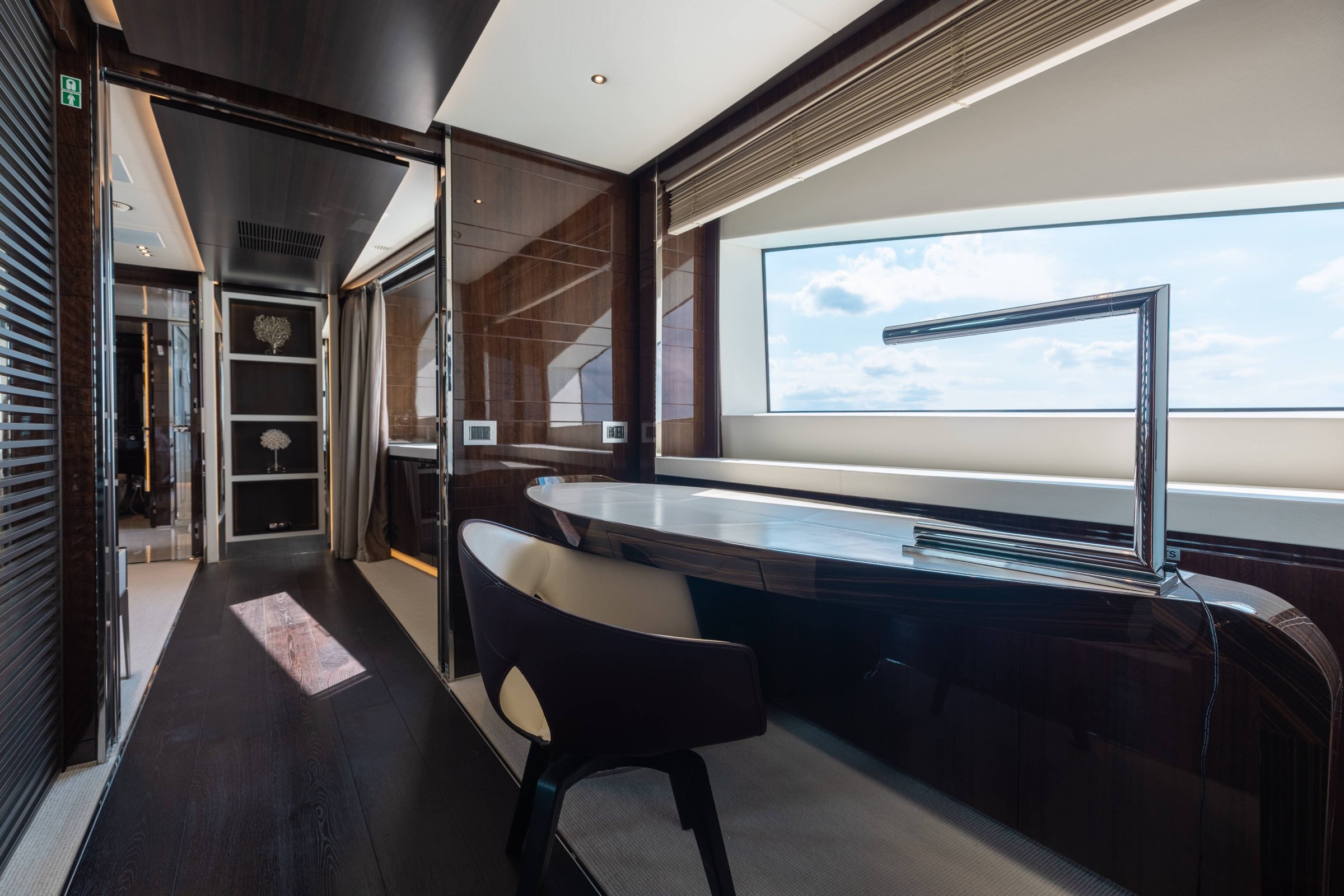 Benetti Custom Built – photo 10