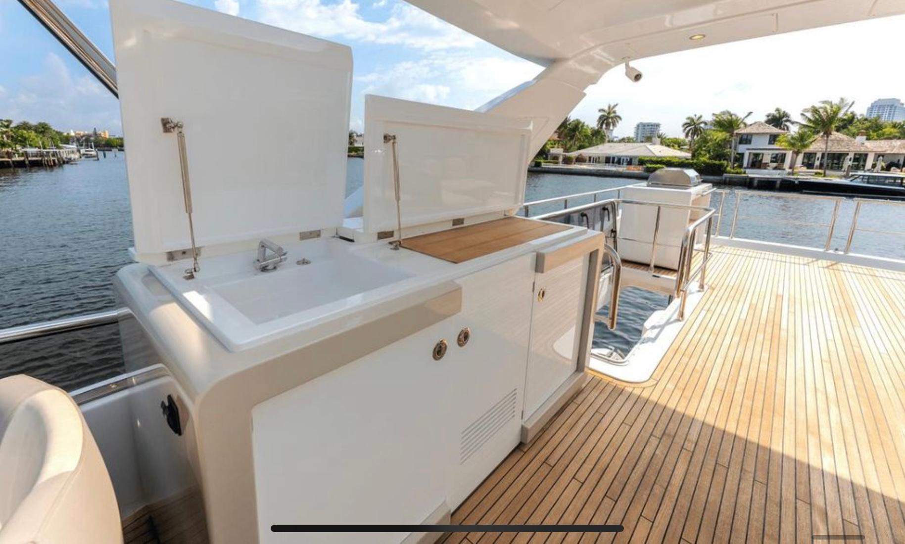 2016 Azimut Fly 72 – photo 10