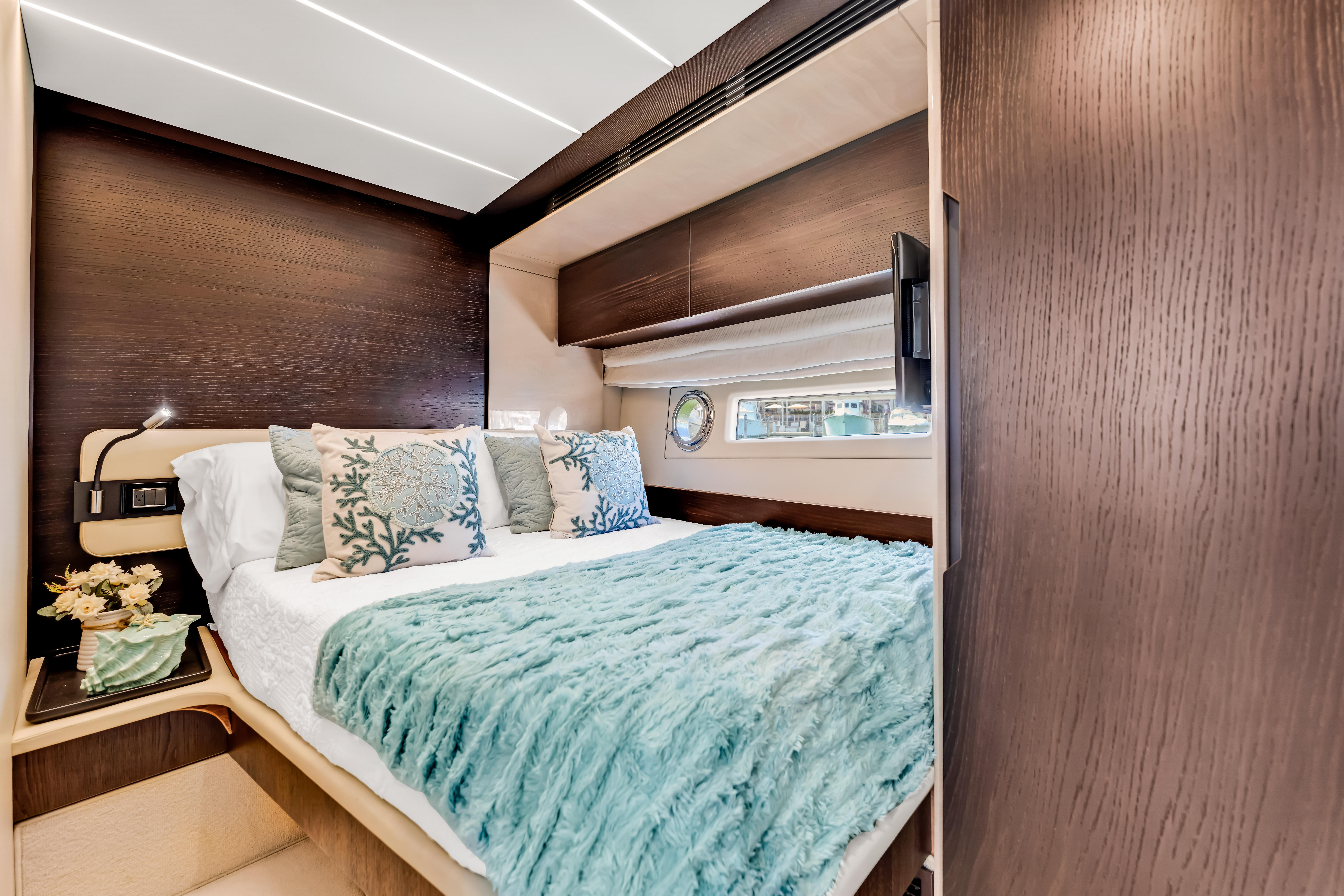 2016 Azimut Fly 72 – photo 29