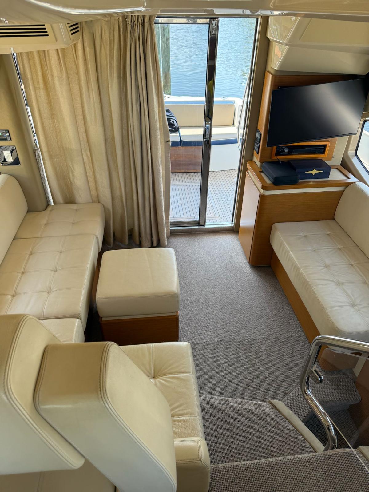 2014 Azimut 45 Flybridge – photo 16