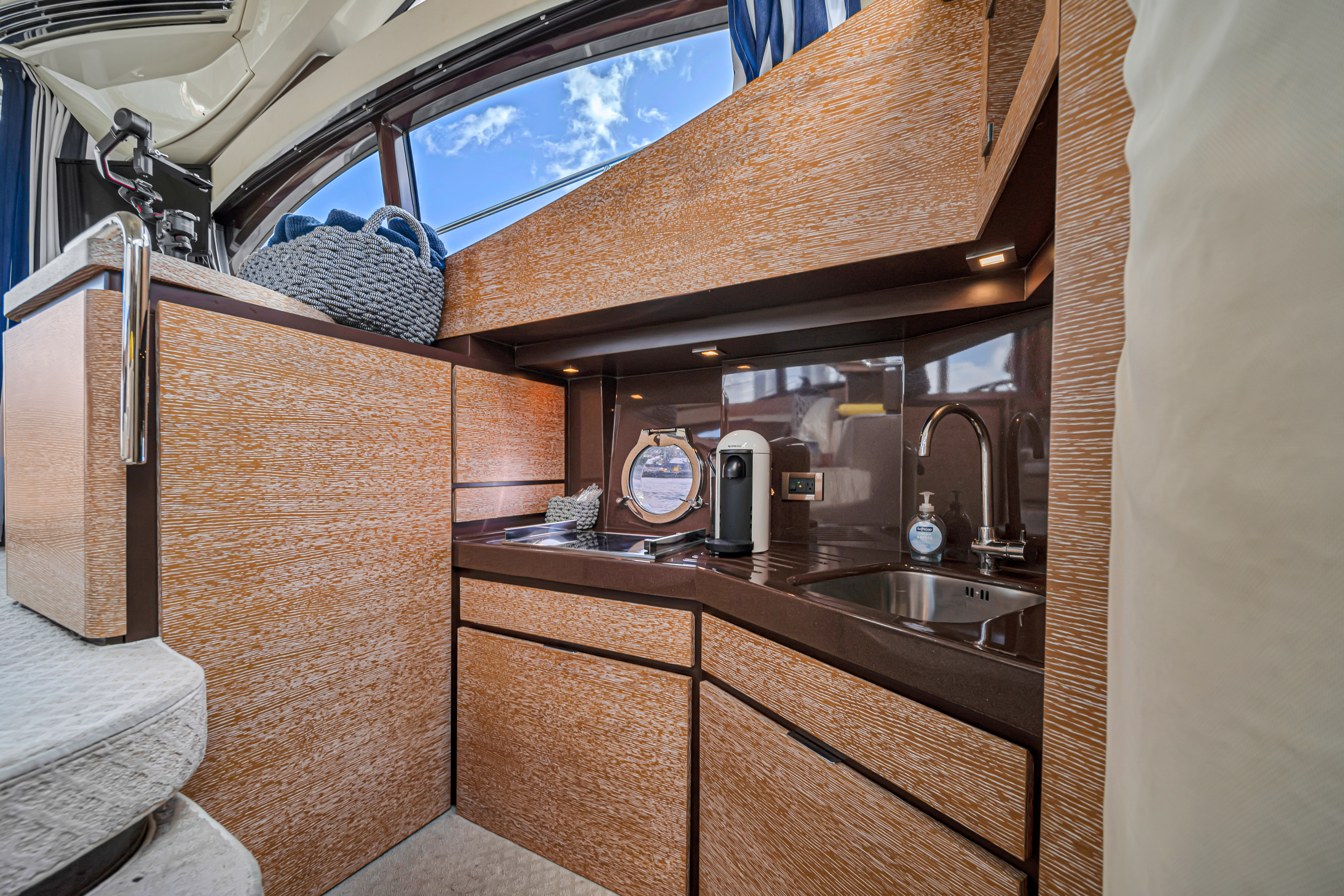 Azimut 40 – photo 12