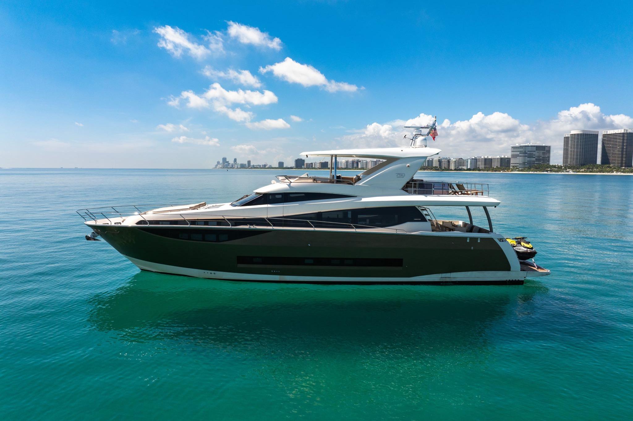 2015 Prestige 750 – photo 3