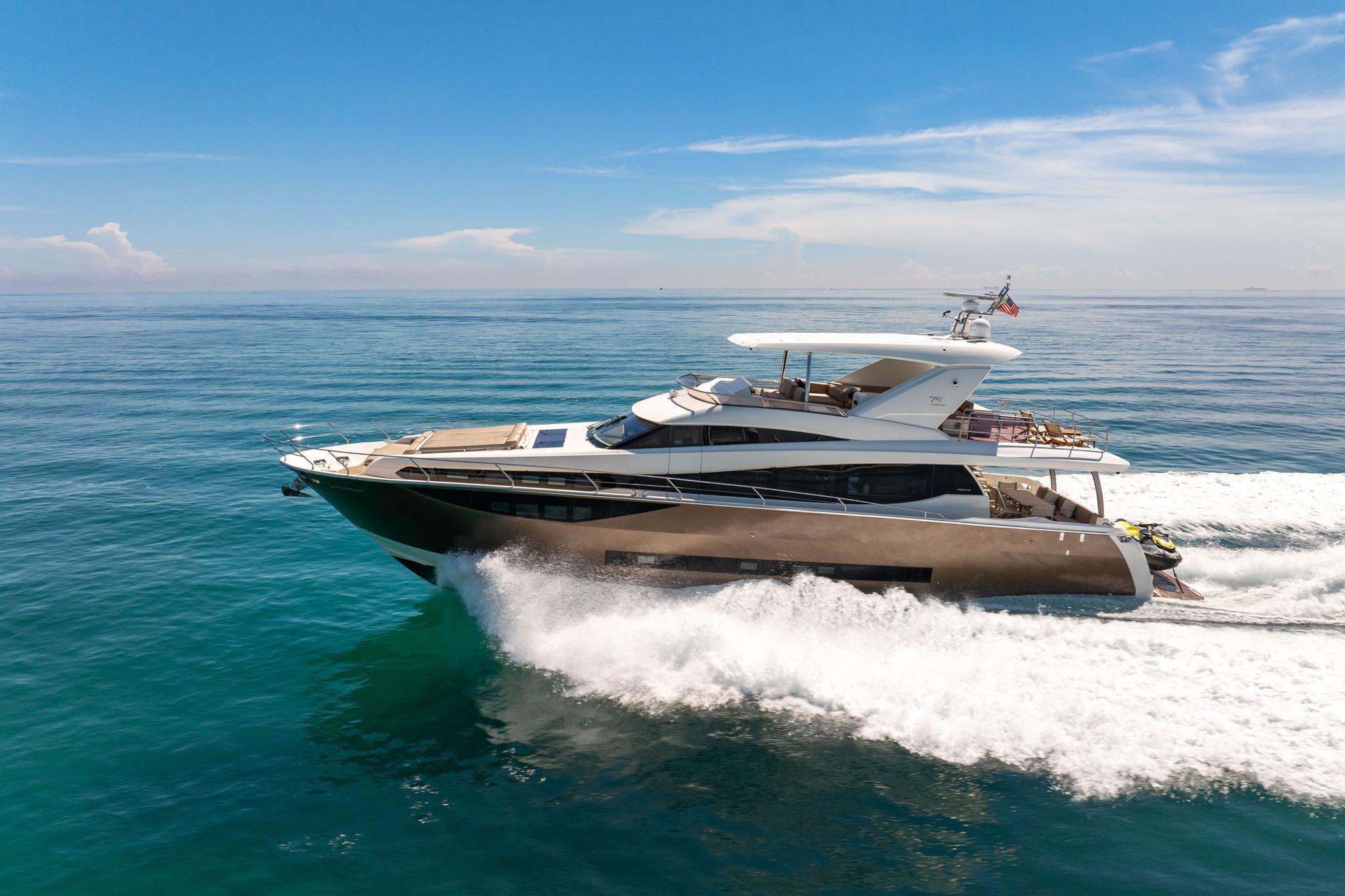 2015 Prestige 750 – photo 78