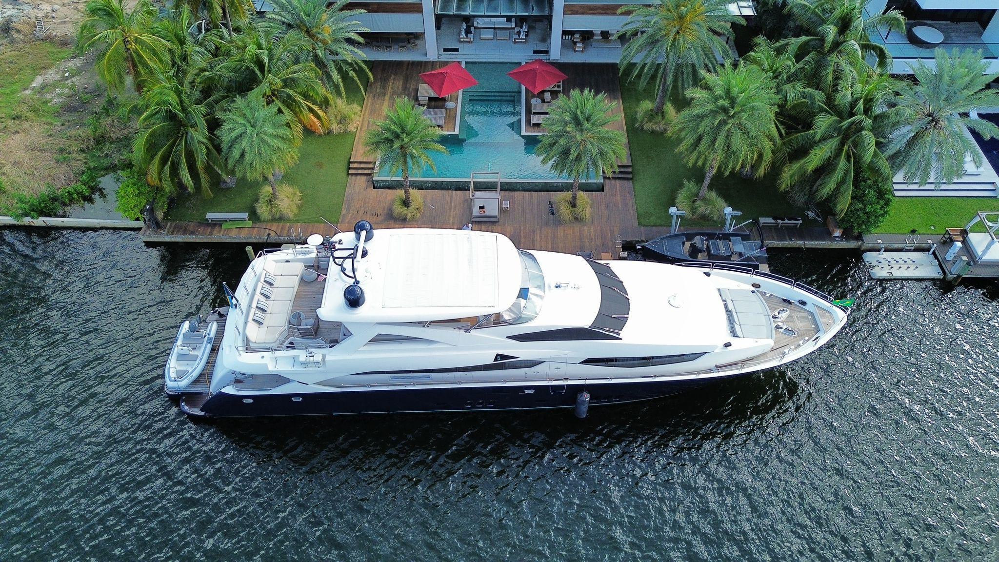 2012 Sunseeker 112 – photo 11