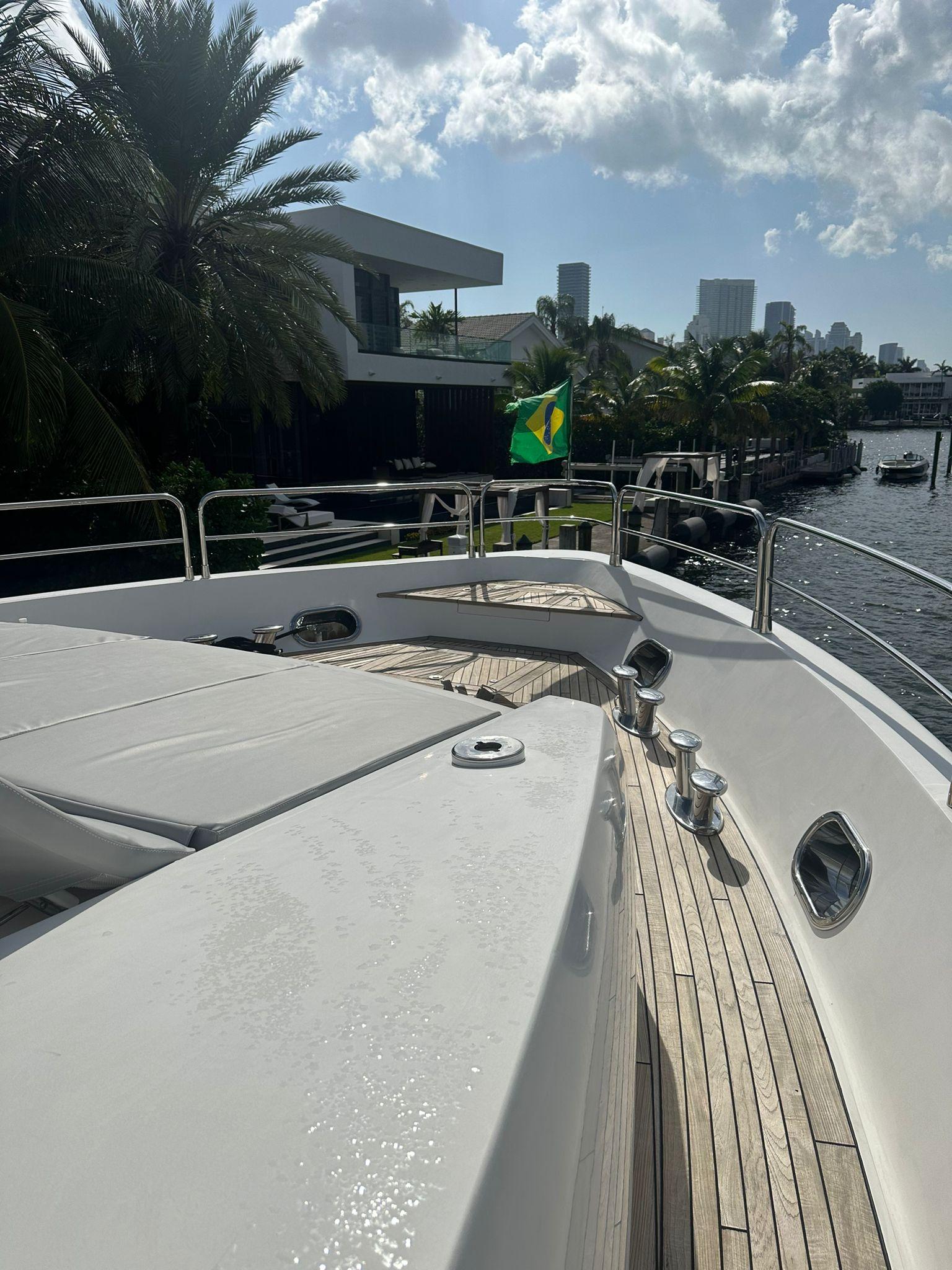 2012 Sunseeker 112 – photo 12