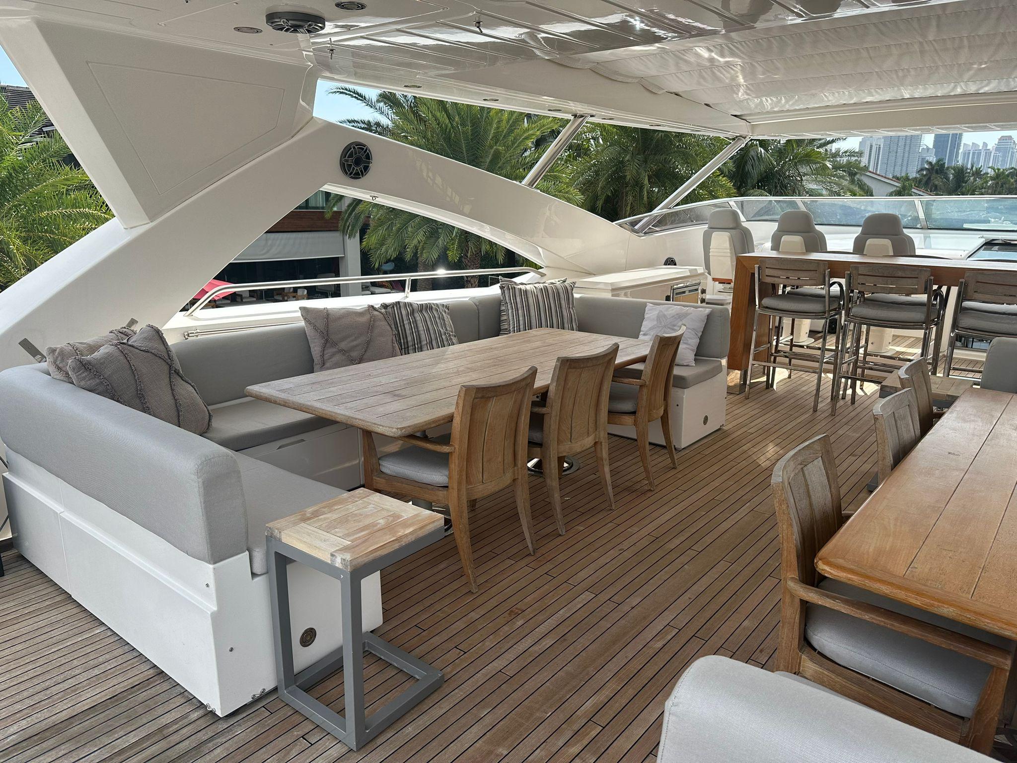 2012 Sunseeker 112 – photo 18