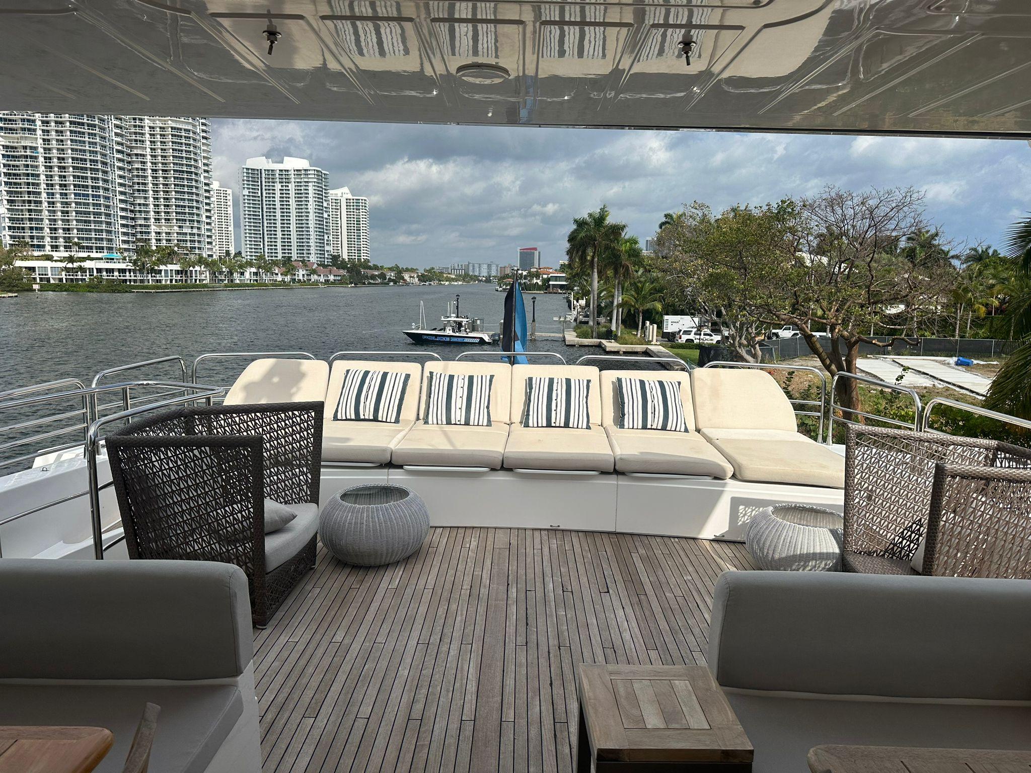 2012 Sunseeker 112 – photo 19