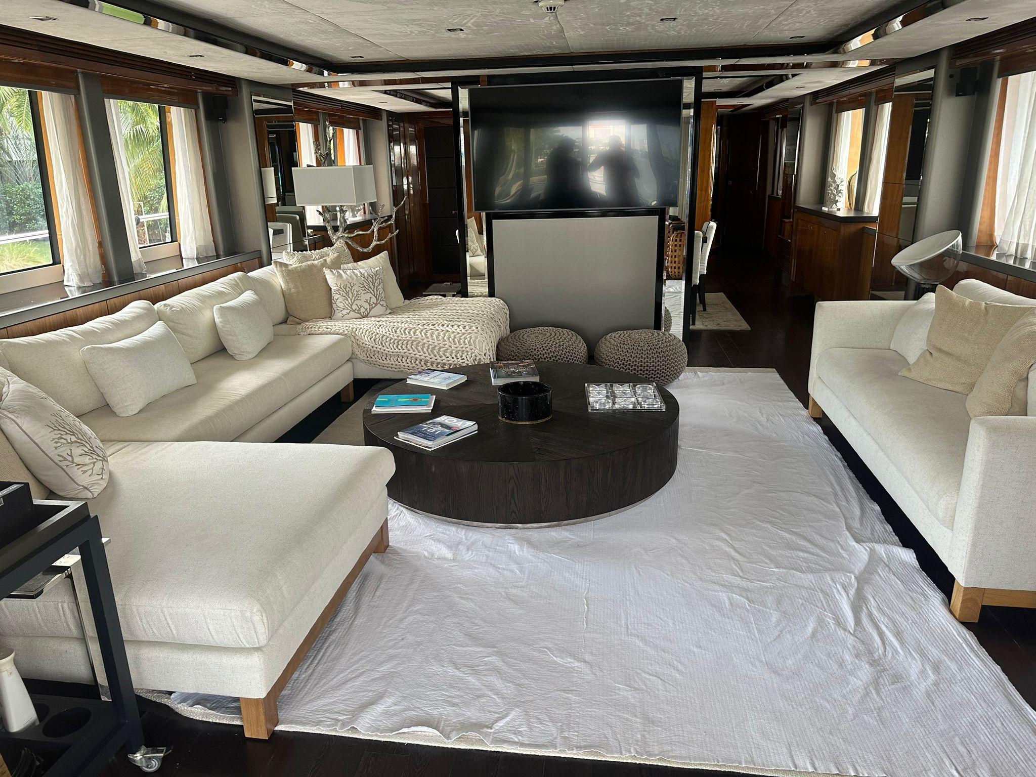 2012 Sunseeker 112 – photo 26