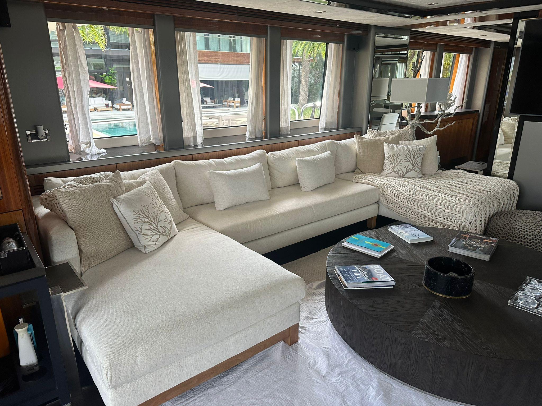 2012 Sunseeker 112 – photo 27