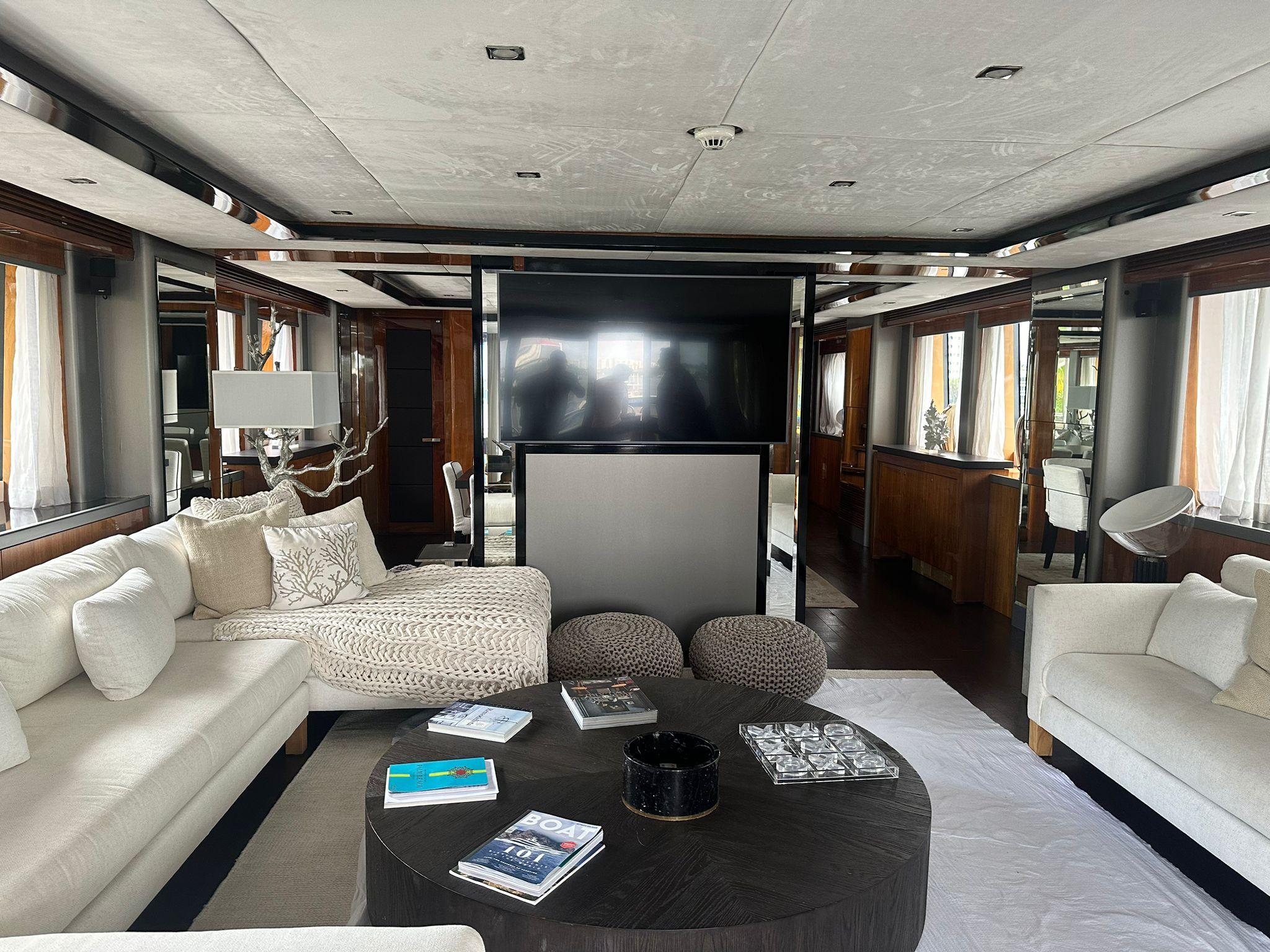 2012 Sunseeker 112 – photo 29