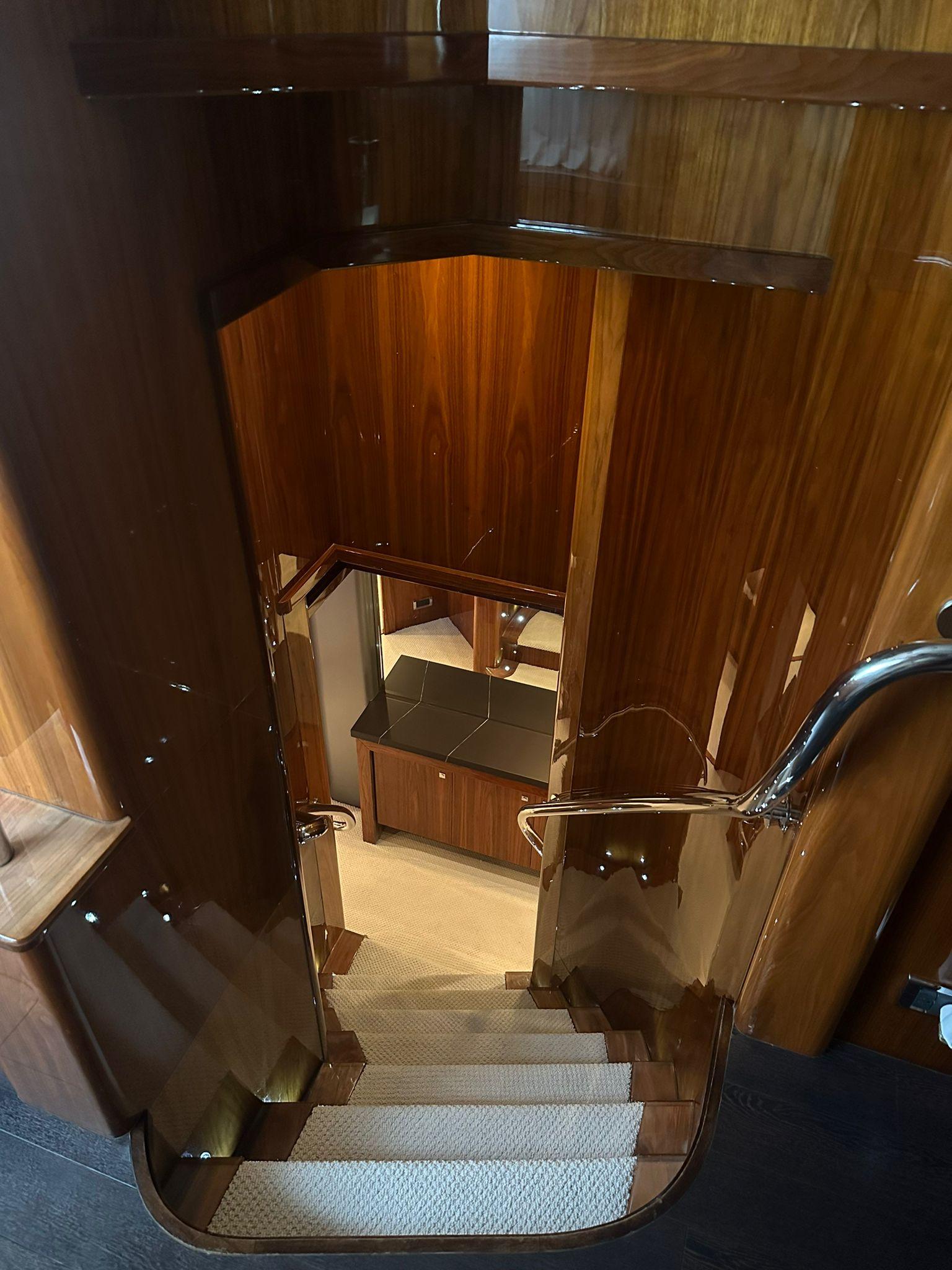 2012 Sunseeker 112 – photo 41