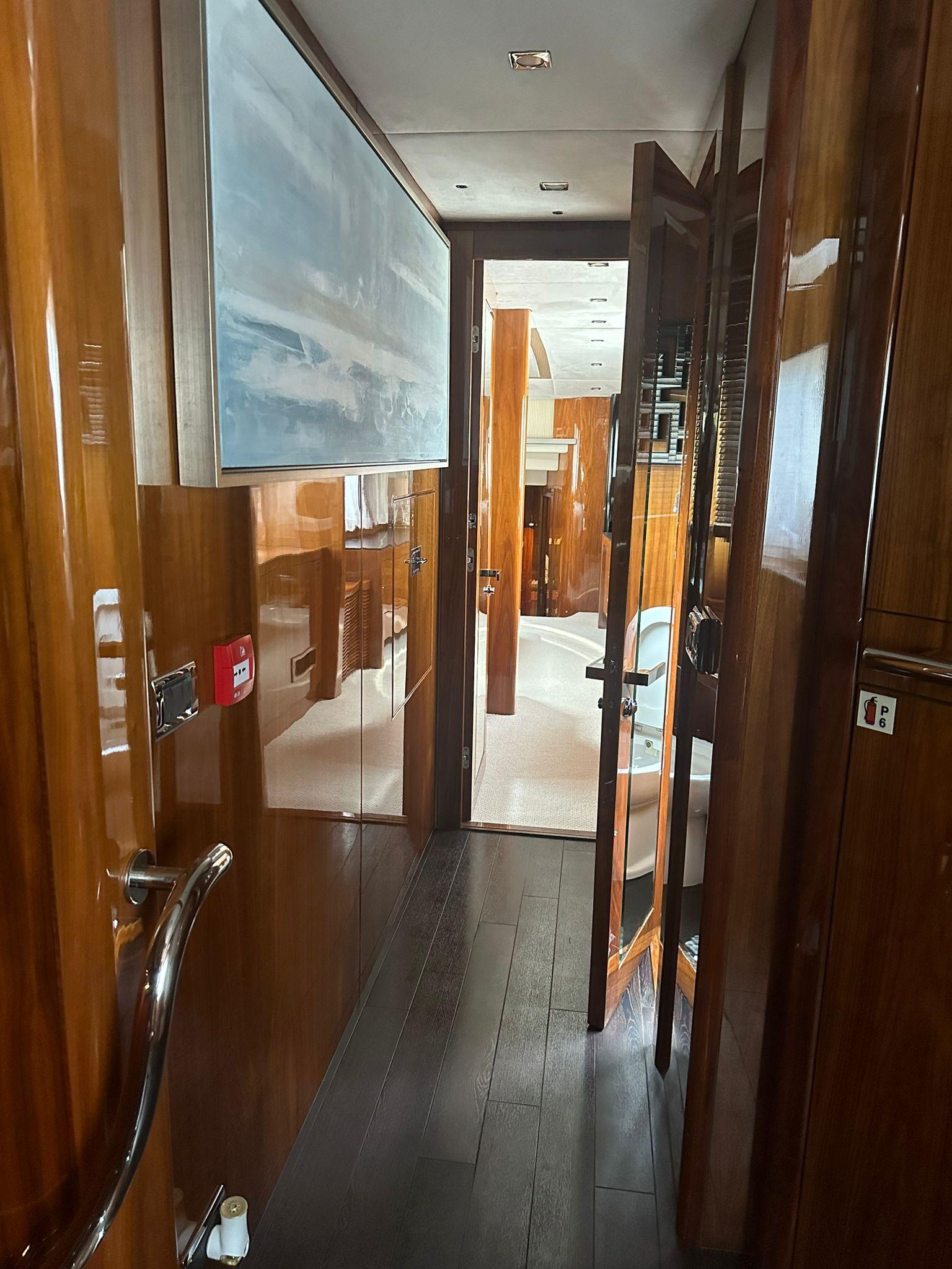 2012 Sunseeker 112 – photo 50