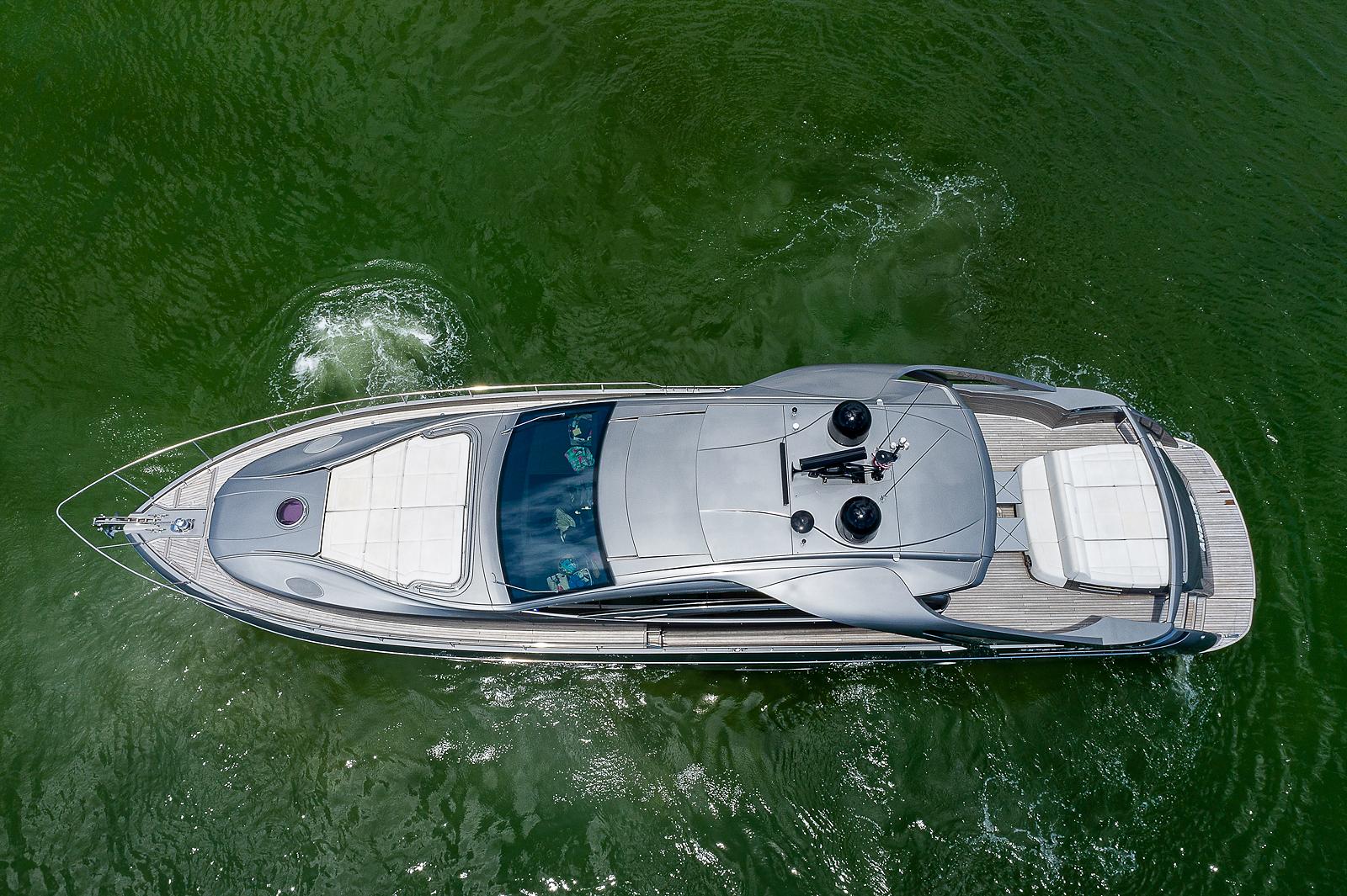 2015 Pershing 7X – photo 17