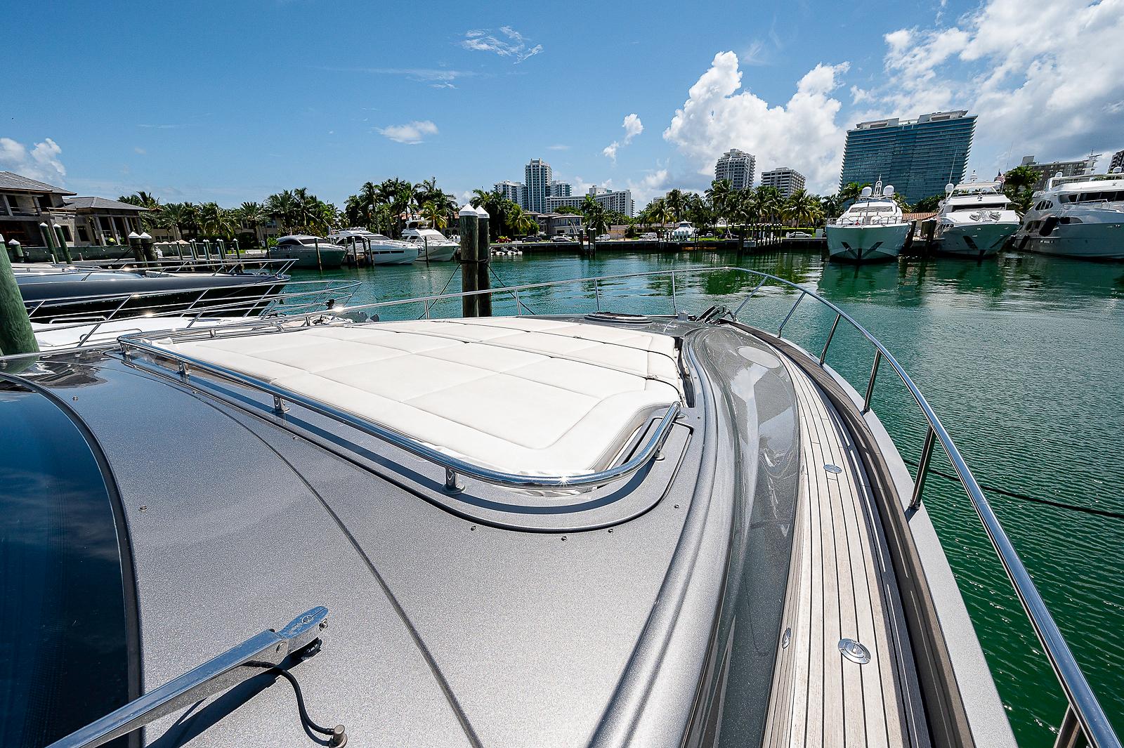 2015 Pershing 7X – photo 32