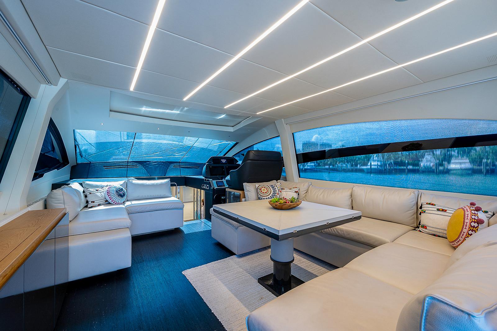 2015 Pershing 7X – photo 61