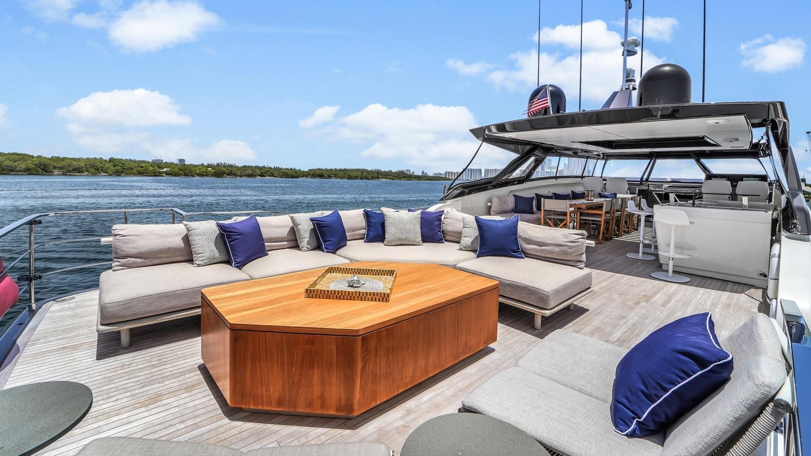 2022 Ferretti Yachts 1000 – photo 11