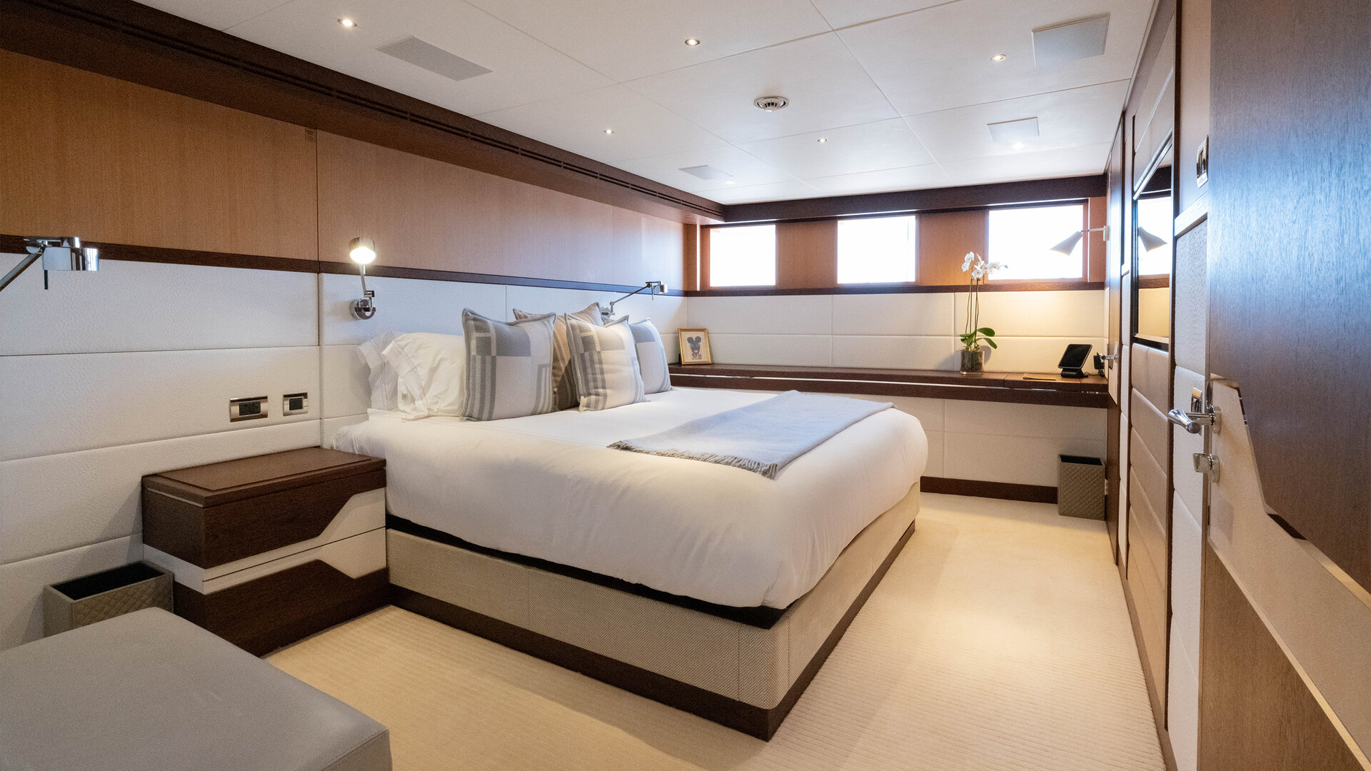 2016 Feadship Lagoon Cruiser (FLC) – photo 20