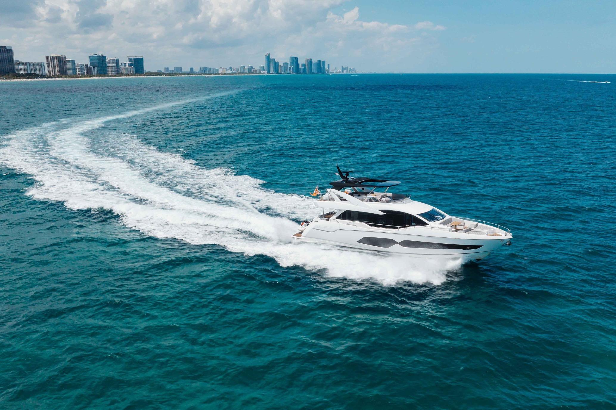 2022 Sunseeker 76 Yacht – photo 23