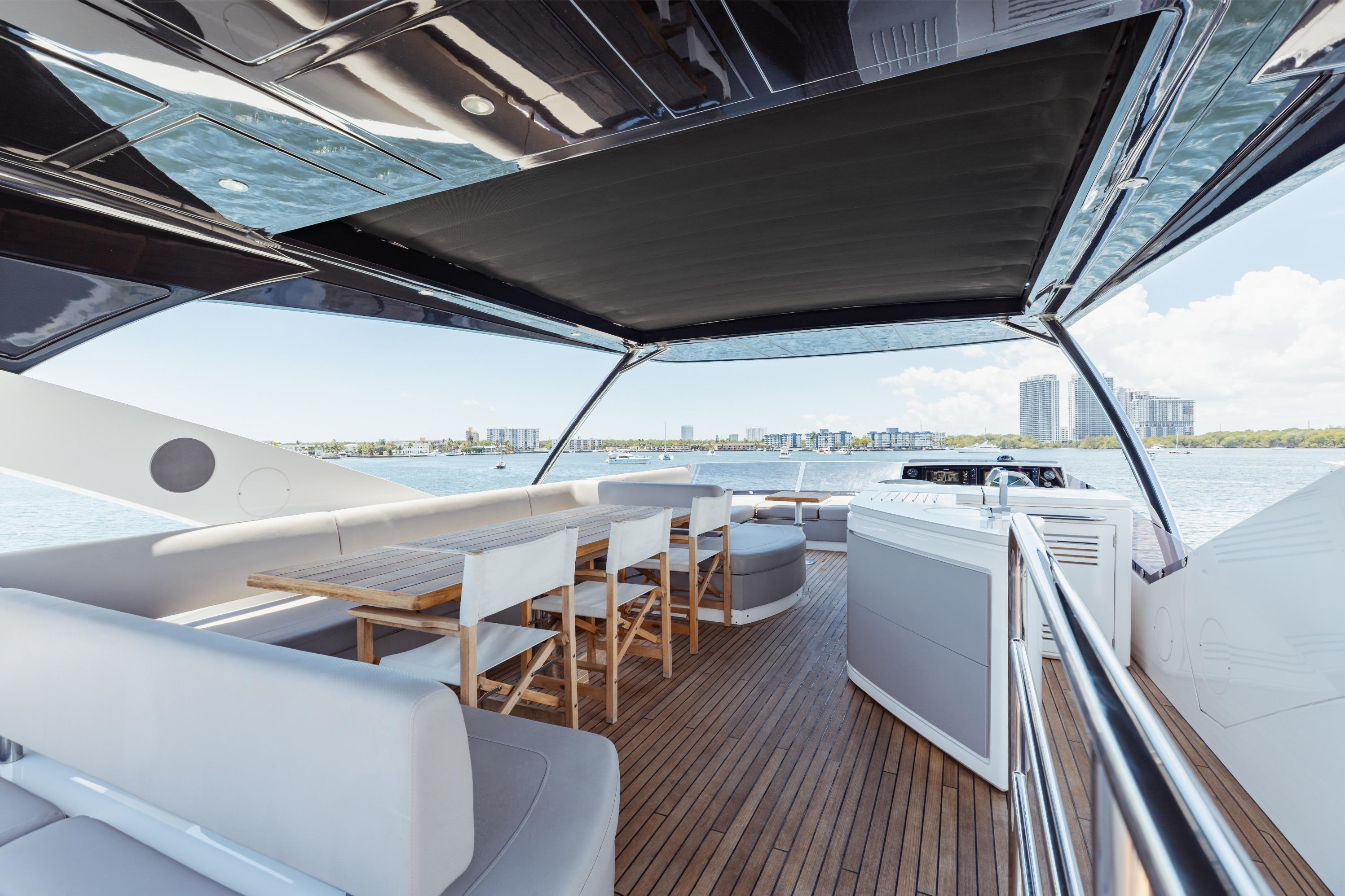 2022 Sunseeker 76 Yacht – photo 50