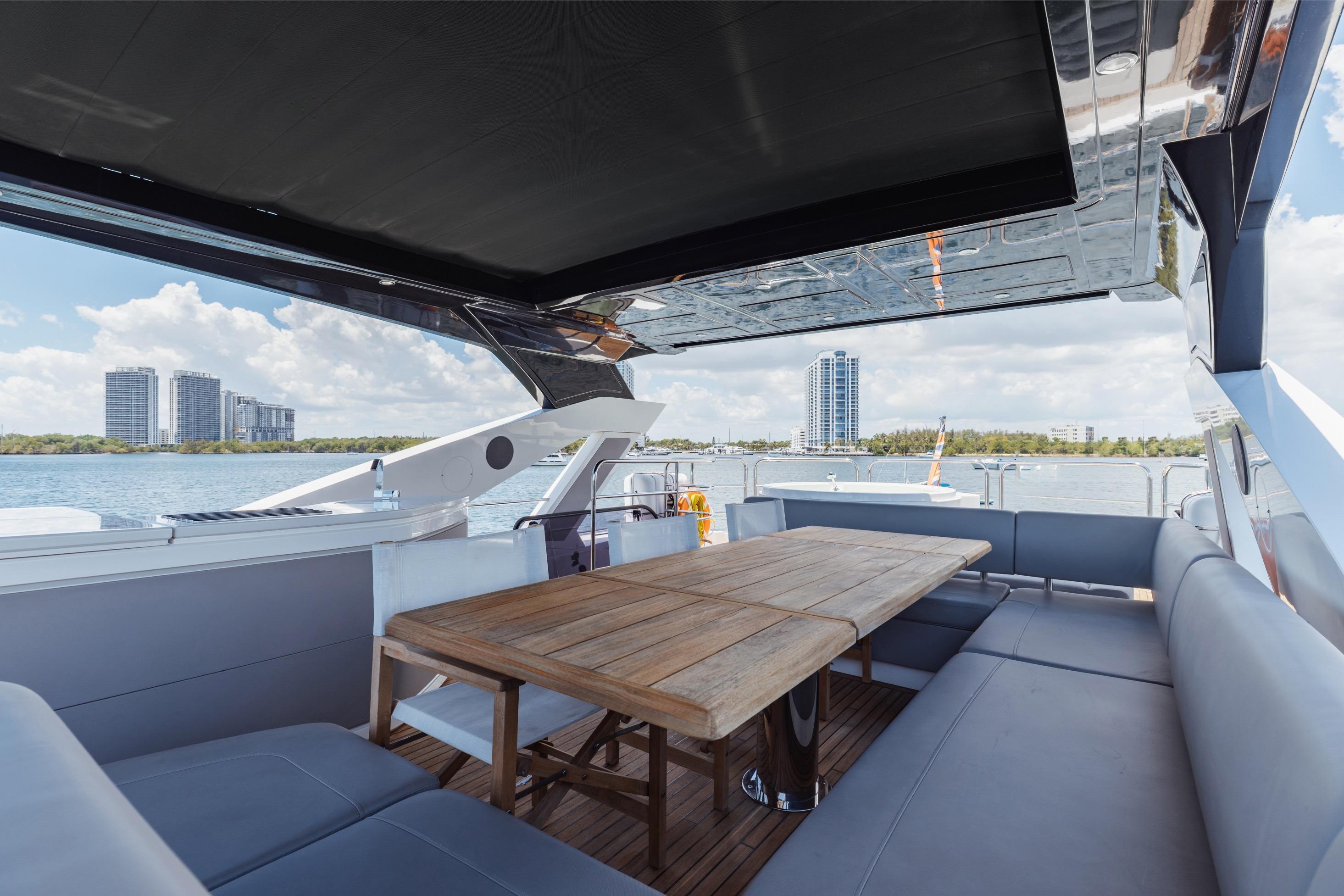 2022 Sunseeker 76 Yacht – photo 57