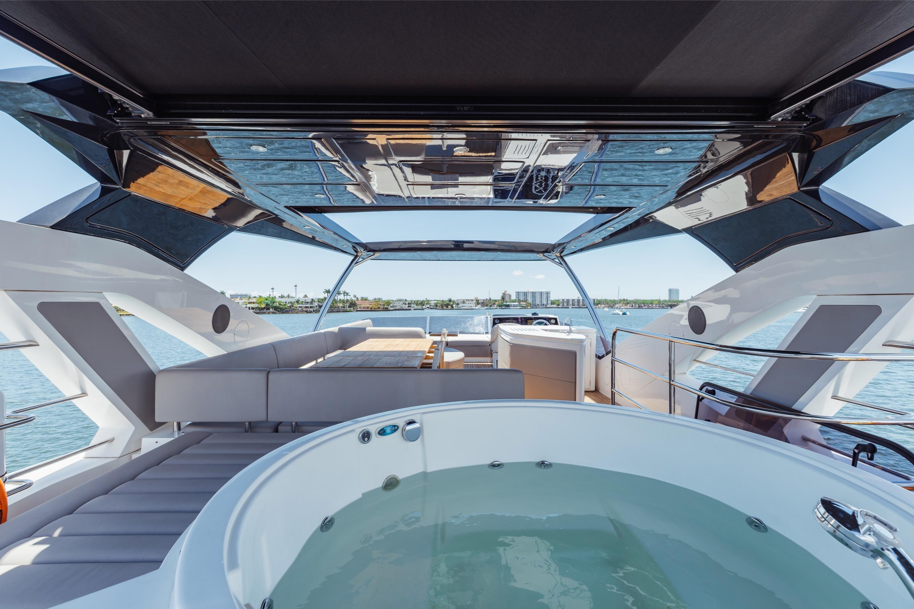 2022 Sunseeker 76 Yacht – photo 64
