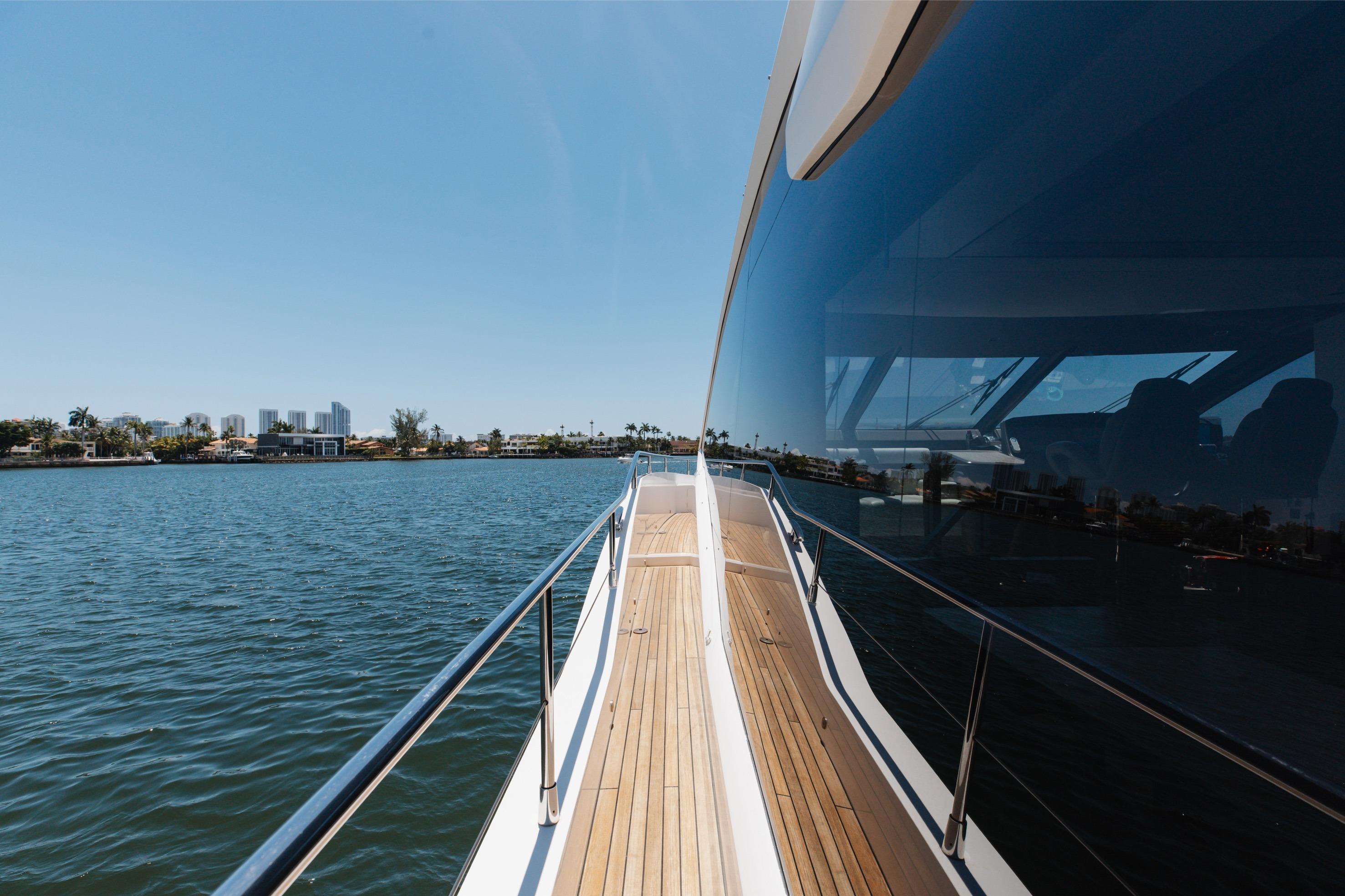 2022 Sunseeker 76 Yacht – photo 68