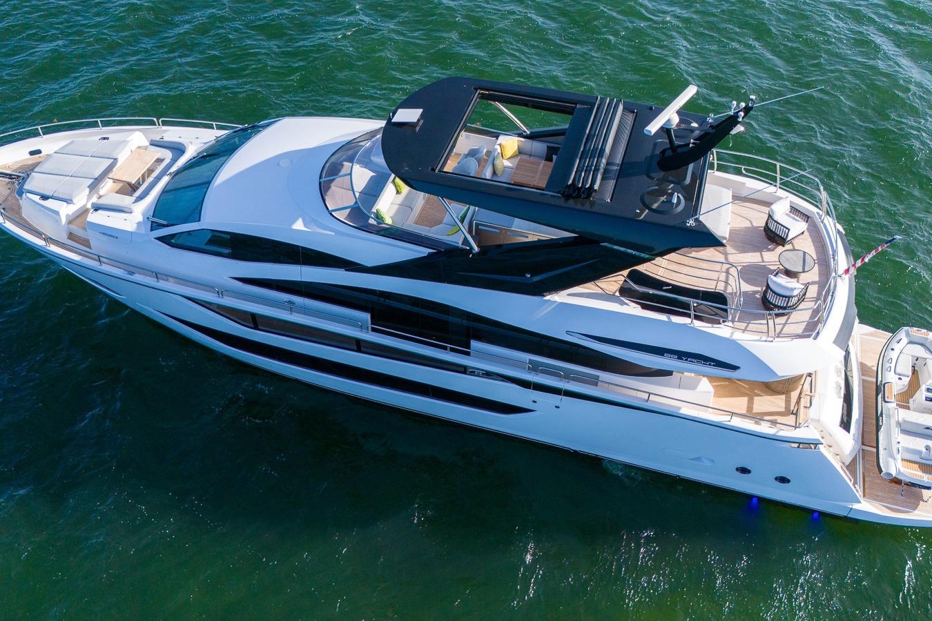 2024 Sunseeker 88 Yacht – photo 3
