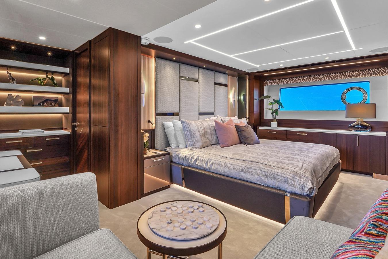 2024 Sunseeker 88 Yacht – photo 25