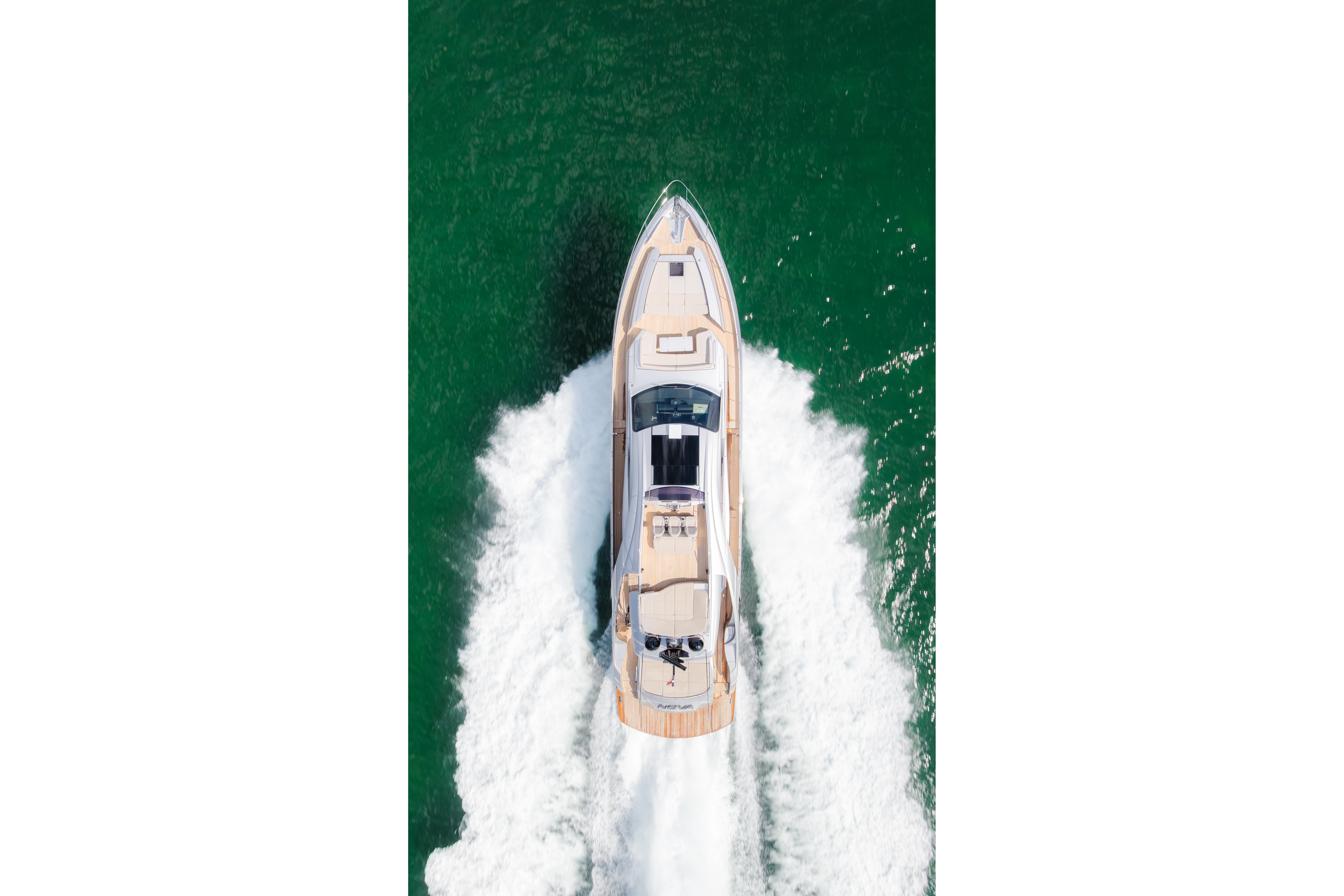 2021 Pershing 8X – photo 4