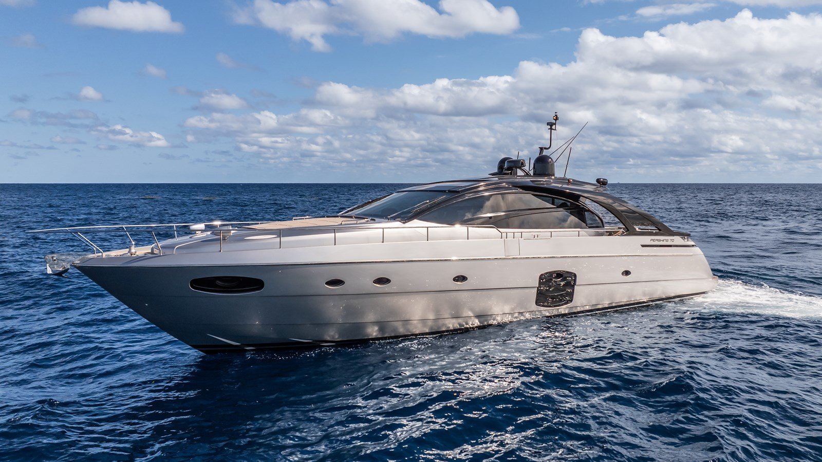 Pershing 70 – photo 5