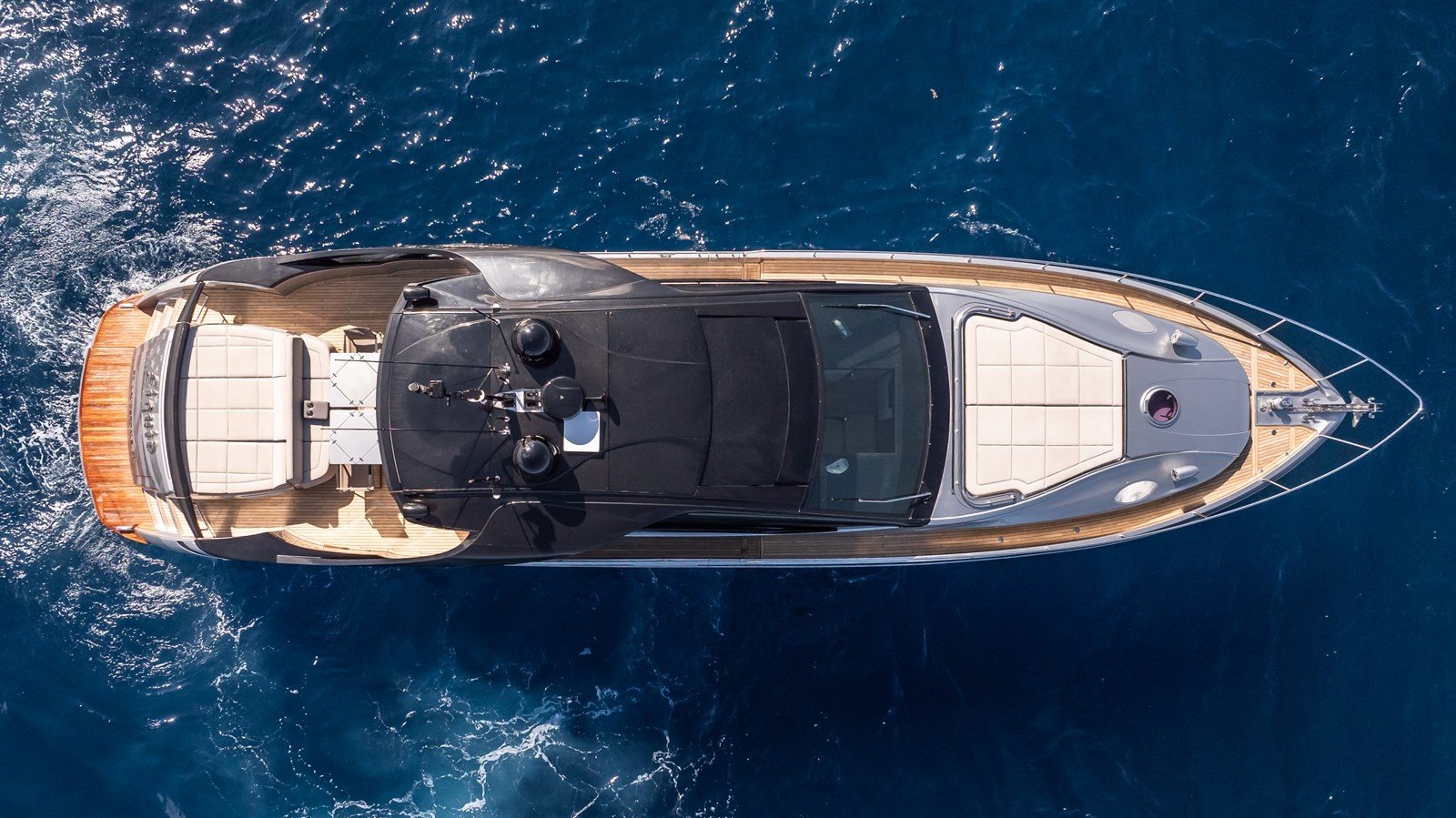 Pershing 70 – photo 3