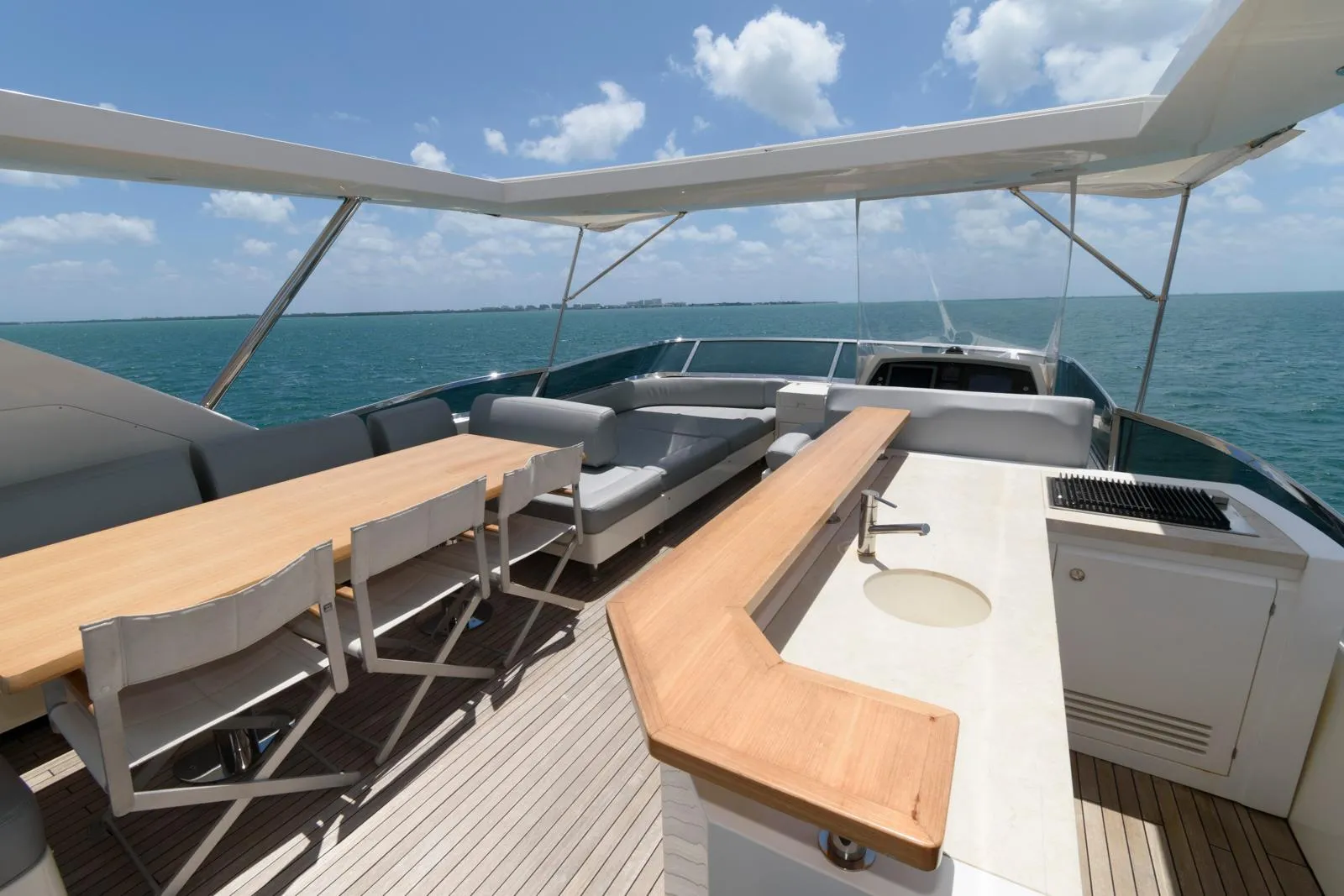 2013 Azimut Yachts 84 Flybridge – photo 17