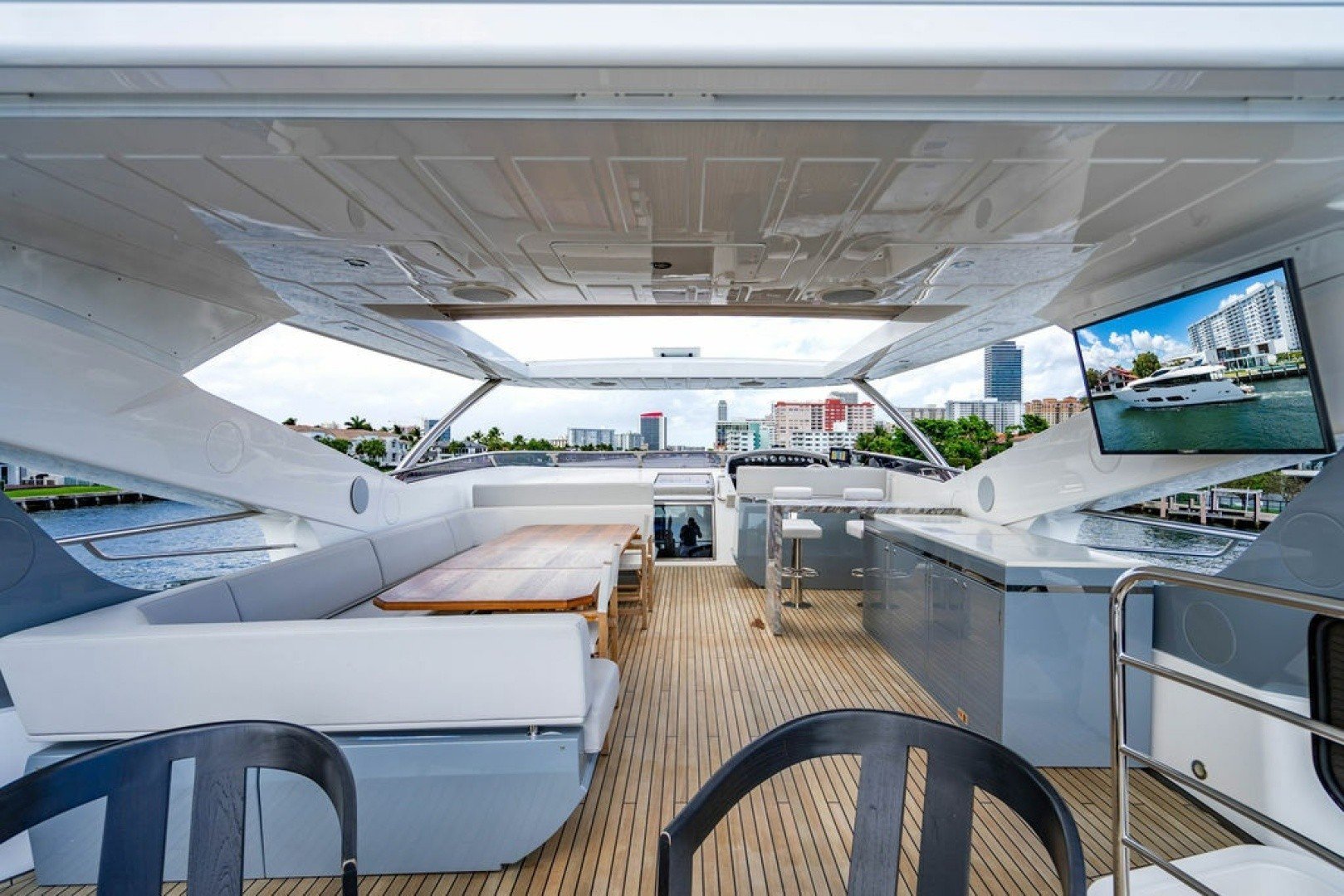 Sunseeker 95 Yacht – photo 15