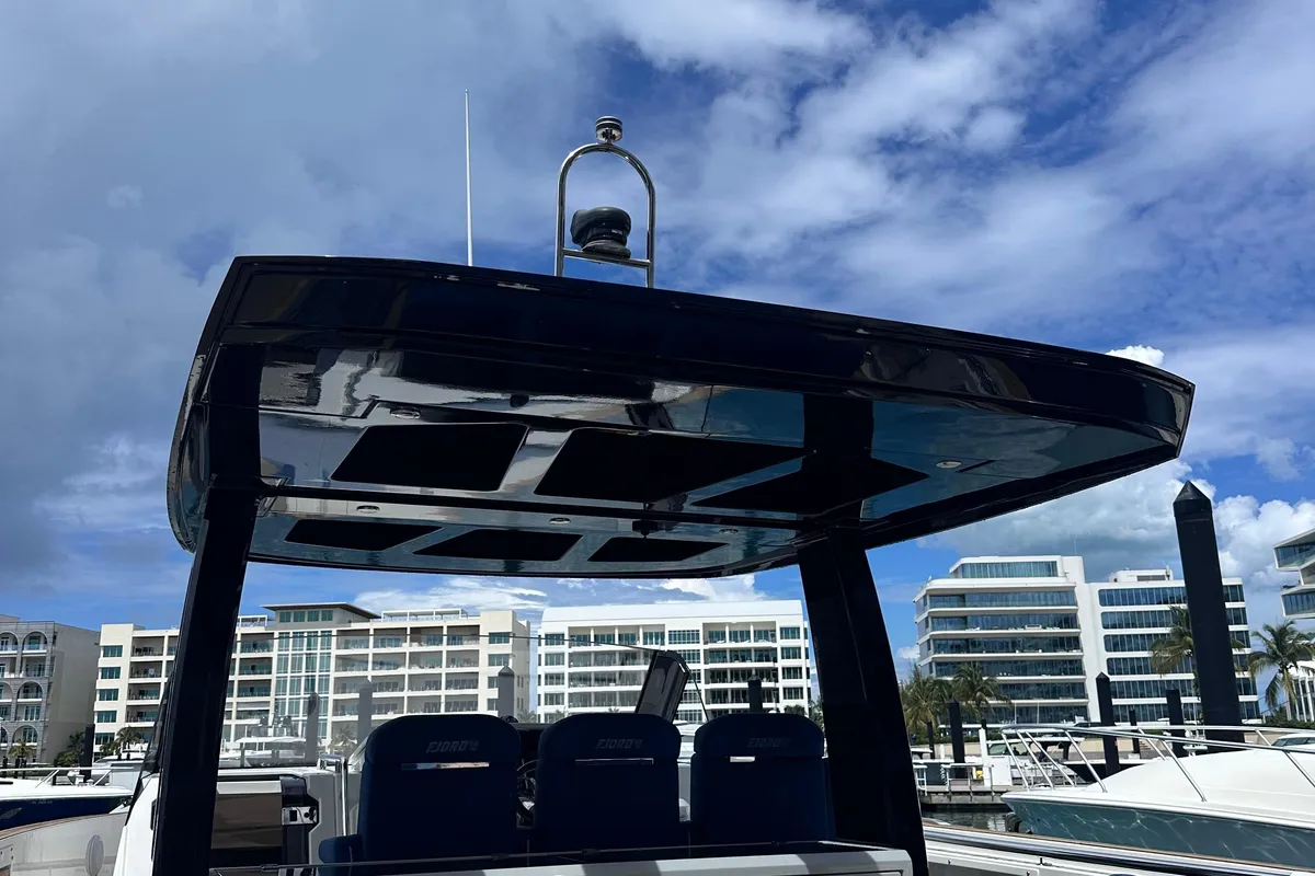 2020 Fjord 44 Open – photo 14