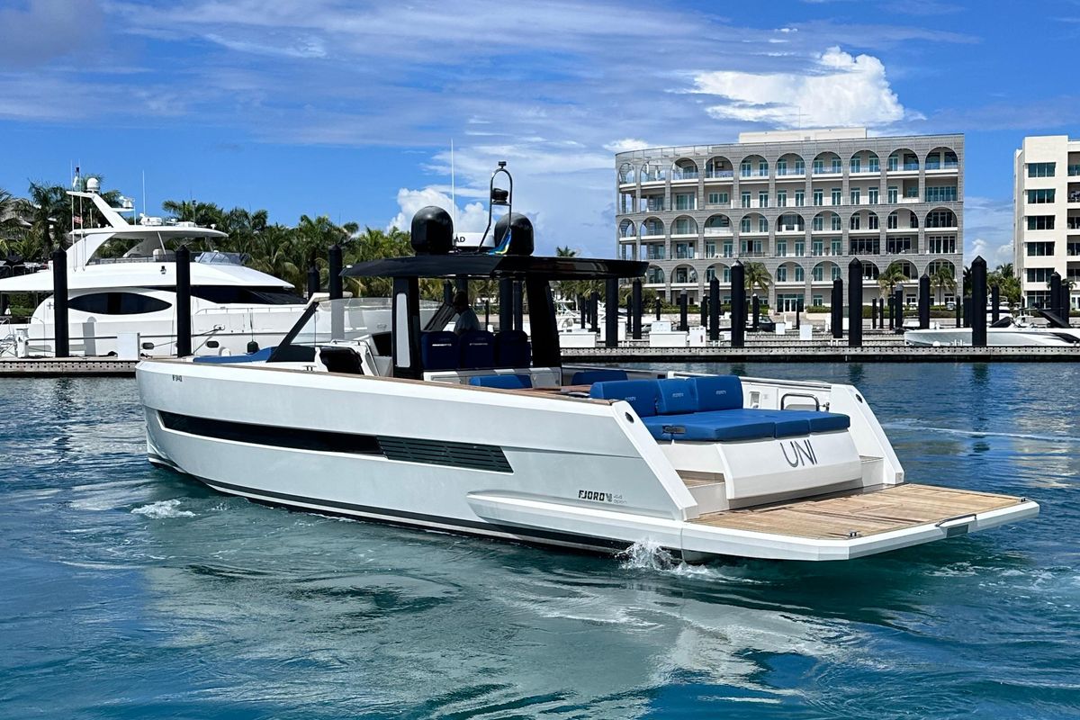2020 Fjord 44 Open – photo 3