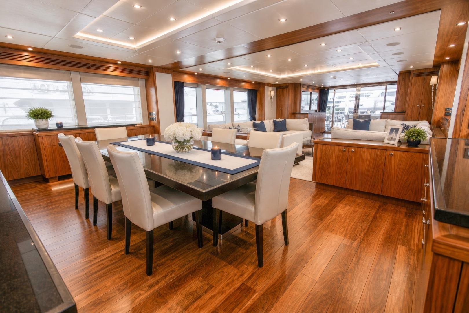 2014 Sunseeker 131 – photo 9