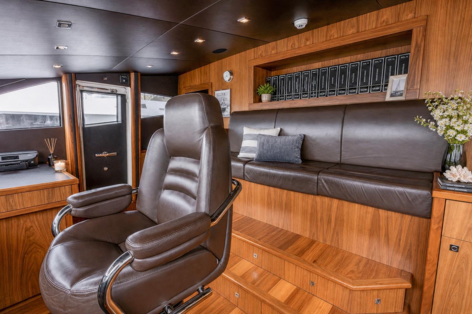 2014 Sunseeker 131 – photo 23