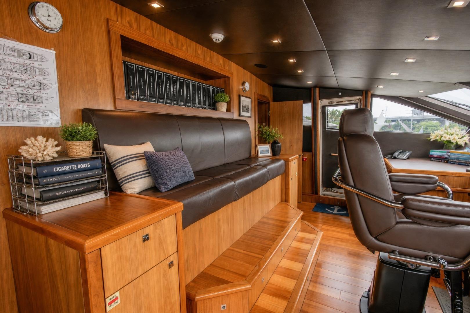 2014 Sunseeker 131 – photo 24