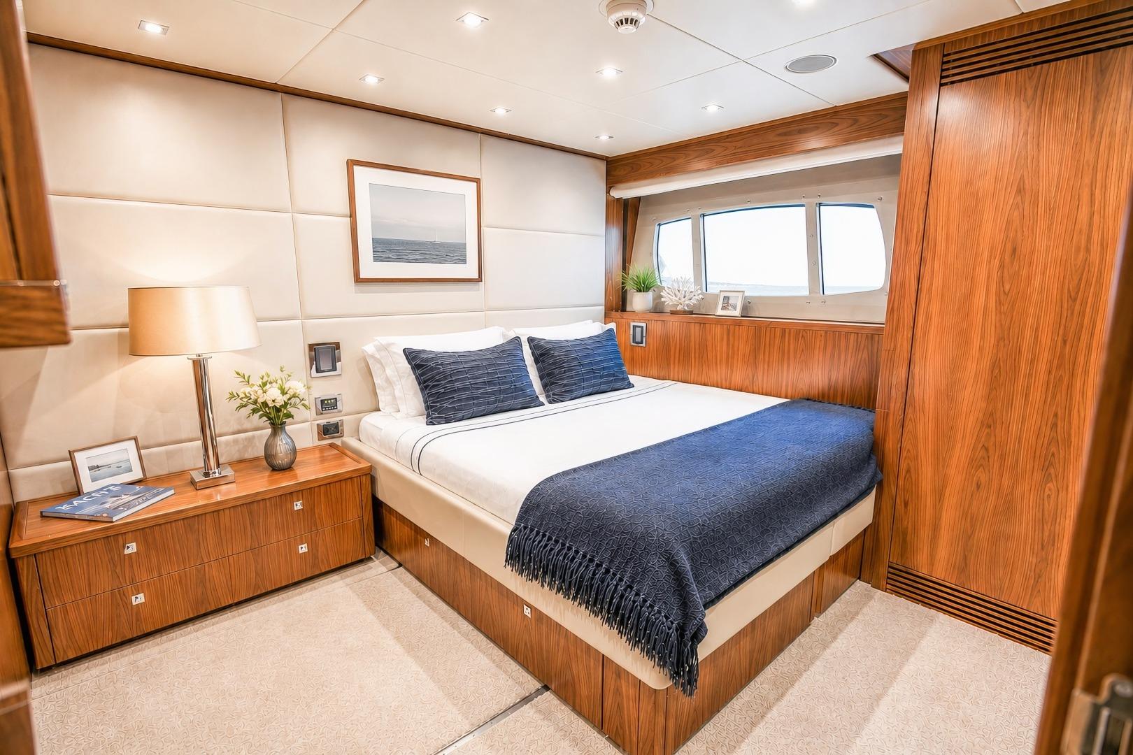 2014 Sunseeker 131 – photo 30