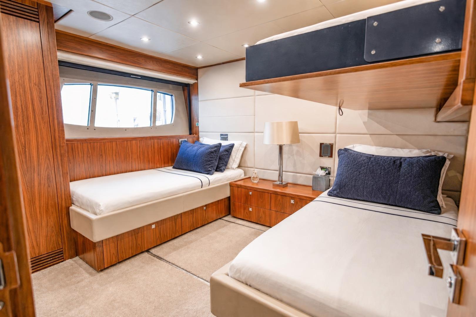 2014 Sunseeker 131 – photo 43